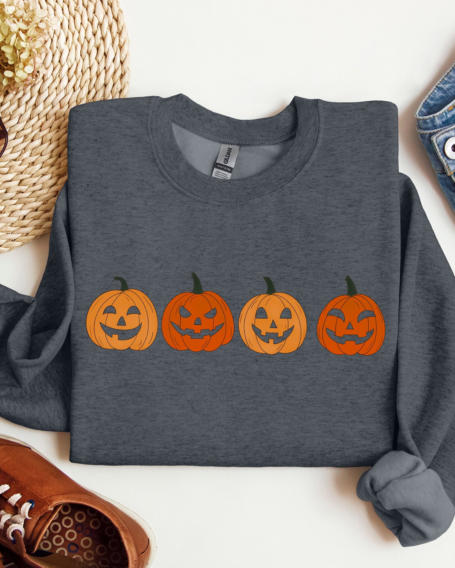 Cute Mini Pumpkins Retro Jack-o-lanterns Sweatshirt