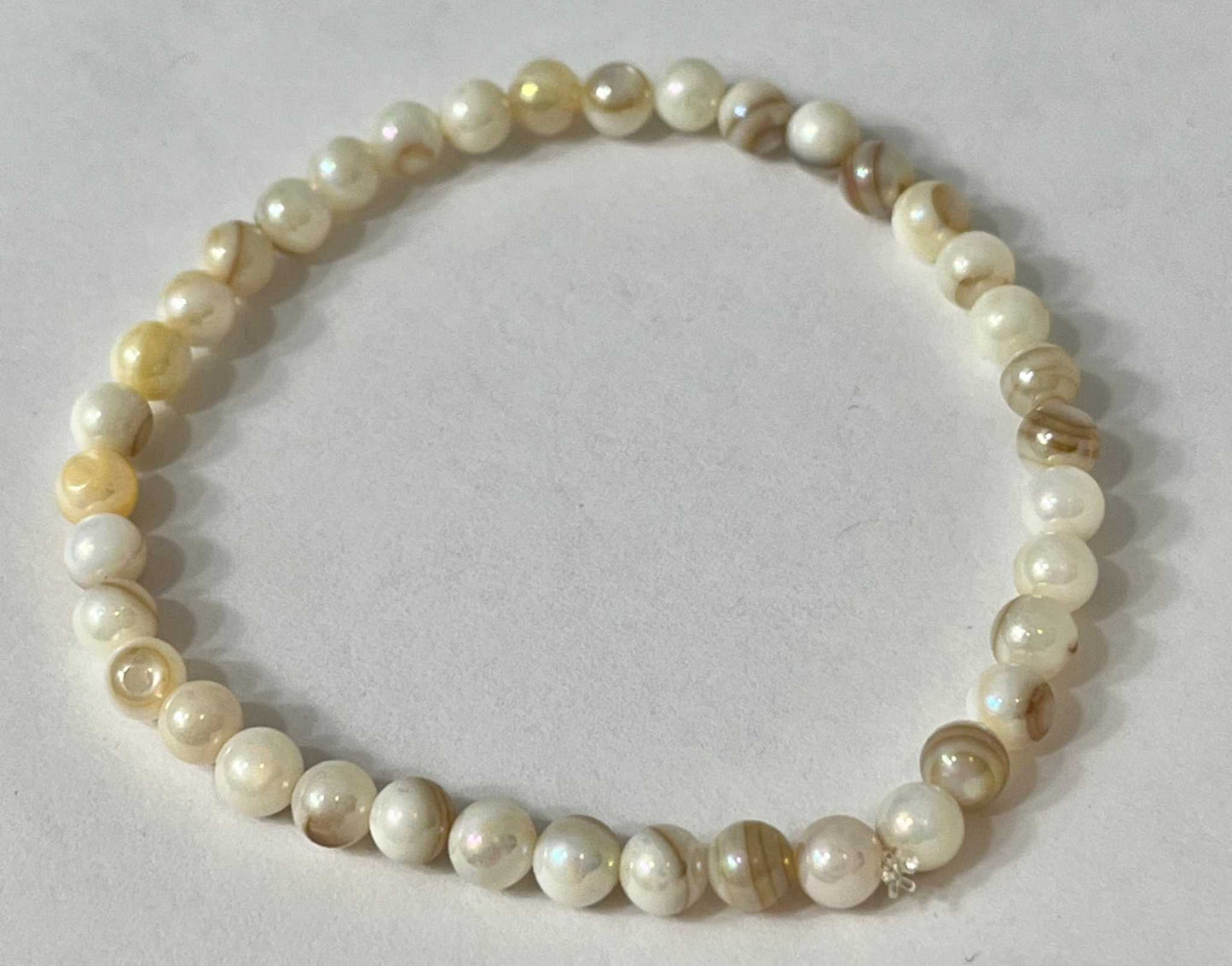 Bead Bracelet with Freshwater Shell & Pearl Beads