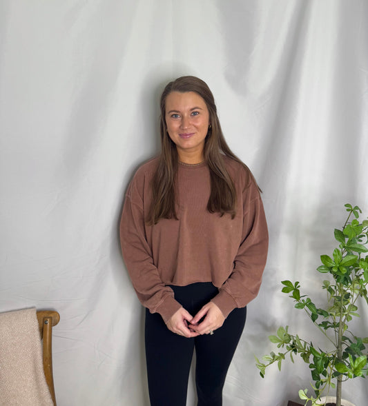 Double Zero Cropped Pullover Sweatshirt The Double Zero