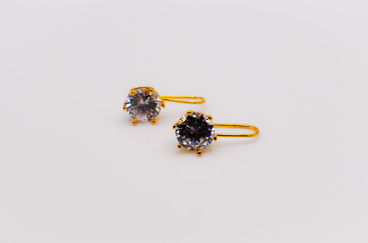 Elegant Golden Sparkle Gold-Plated Earrings Le Reussi(R)