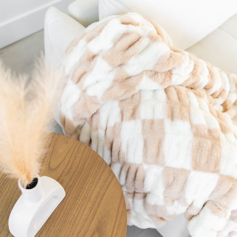 Soft Double-Sided Plush Minky Blanket LuxeCloud by Laree + Co.