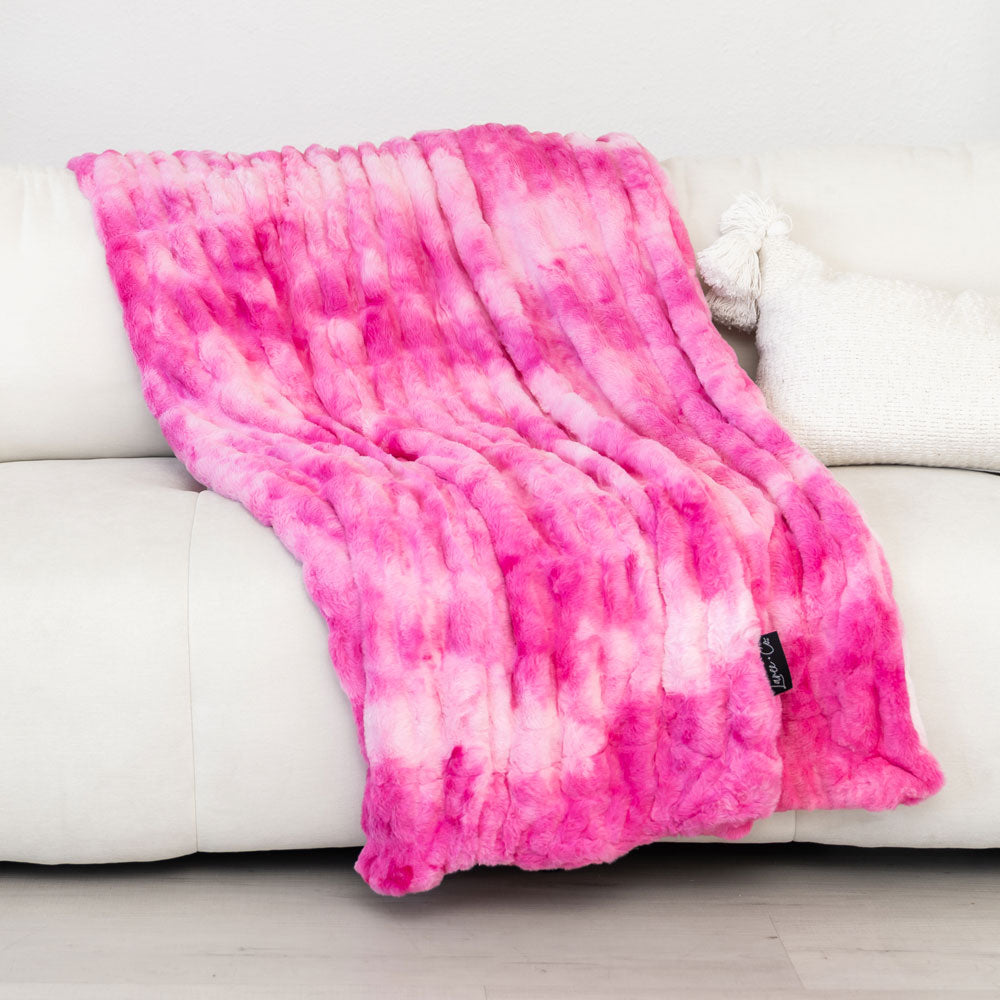 Soft Double-Sided Plush Minky Blanket LuxeCloud by Laree + Co.