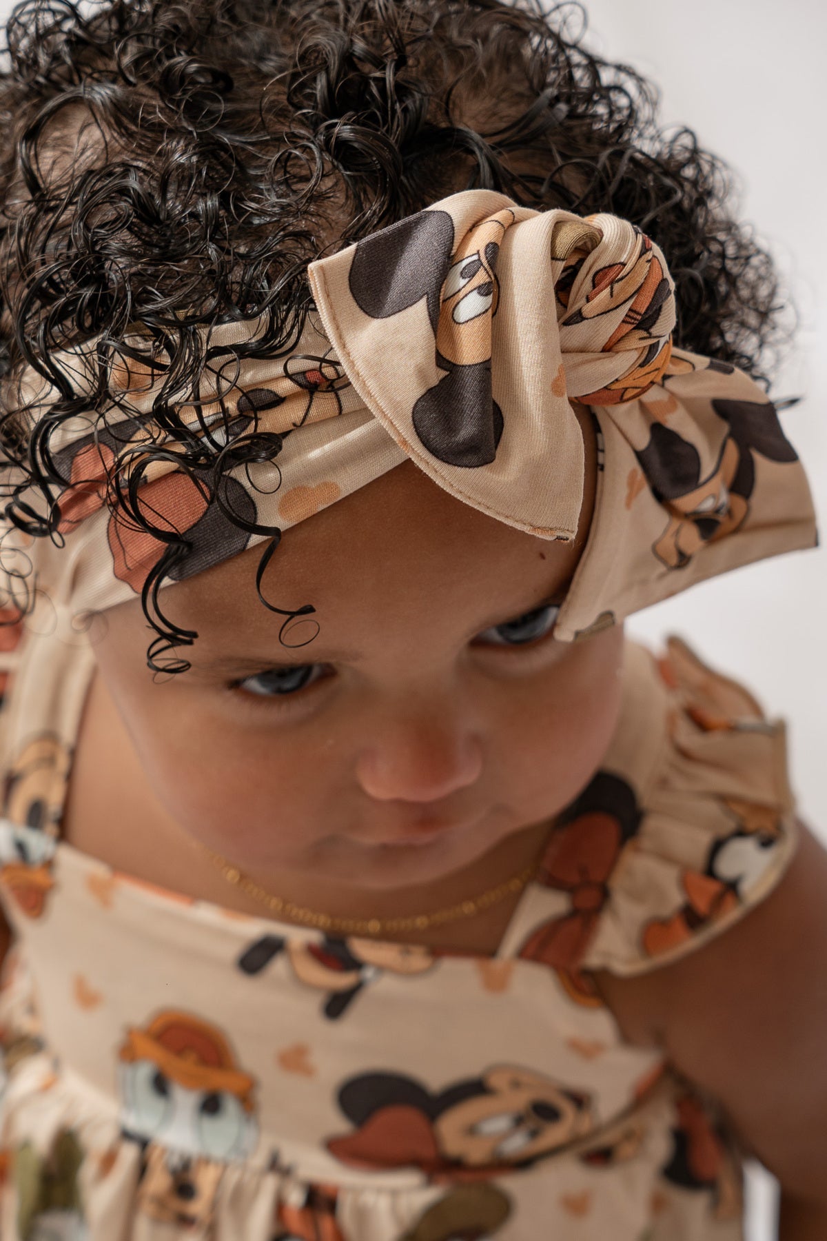 Mickey & Friends Bow