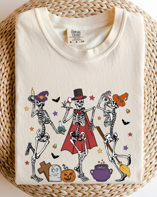 Dancing Skeleton Halloween Party Cute Fun Spooky Shirt Comfort Colors T-Shirt