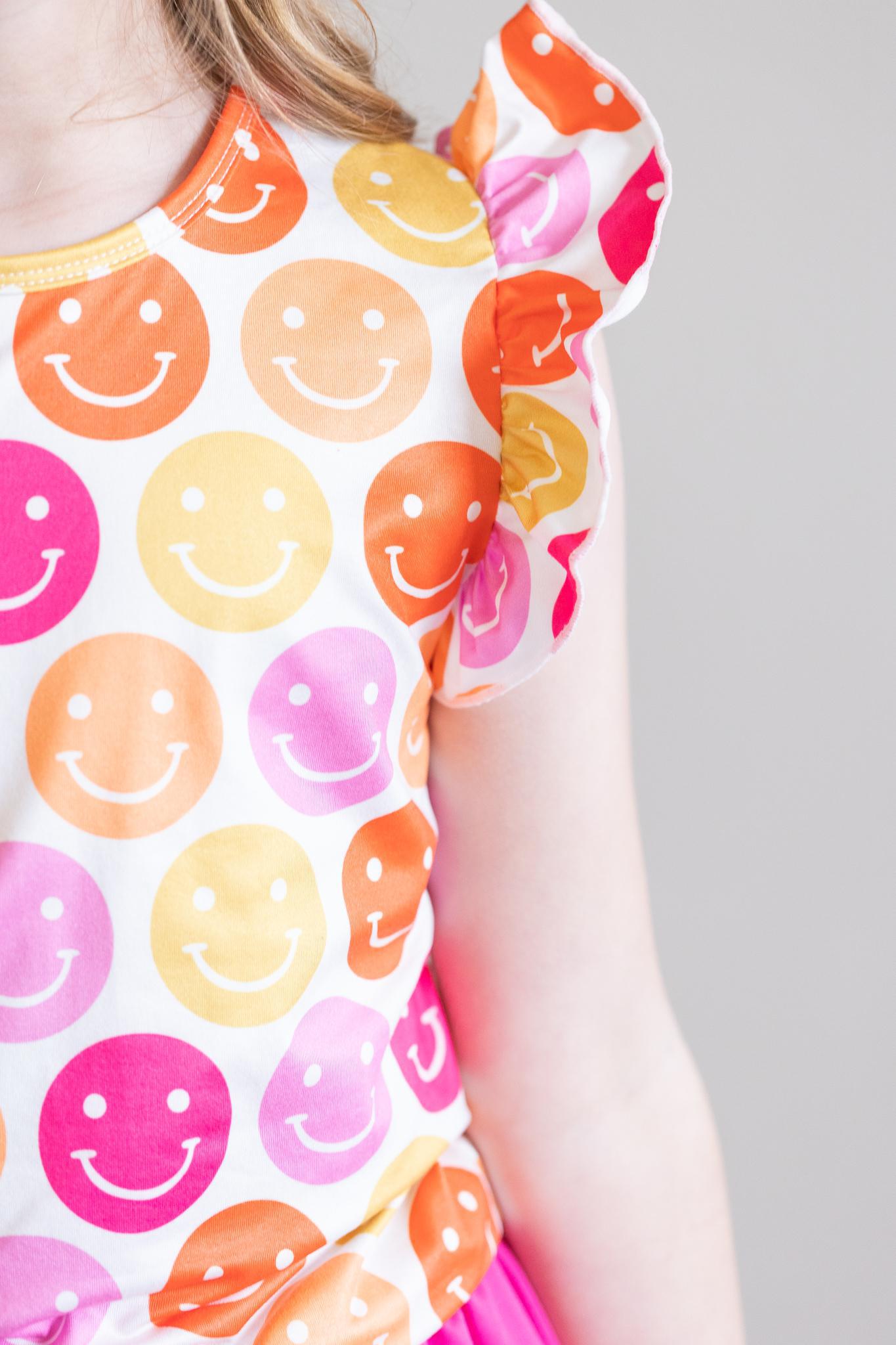 Don't Worry, Be Hippy S/S Ruffle Tee Basic Tee Mila & Rose