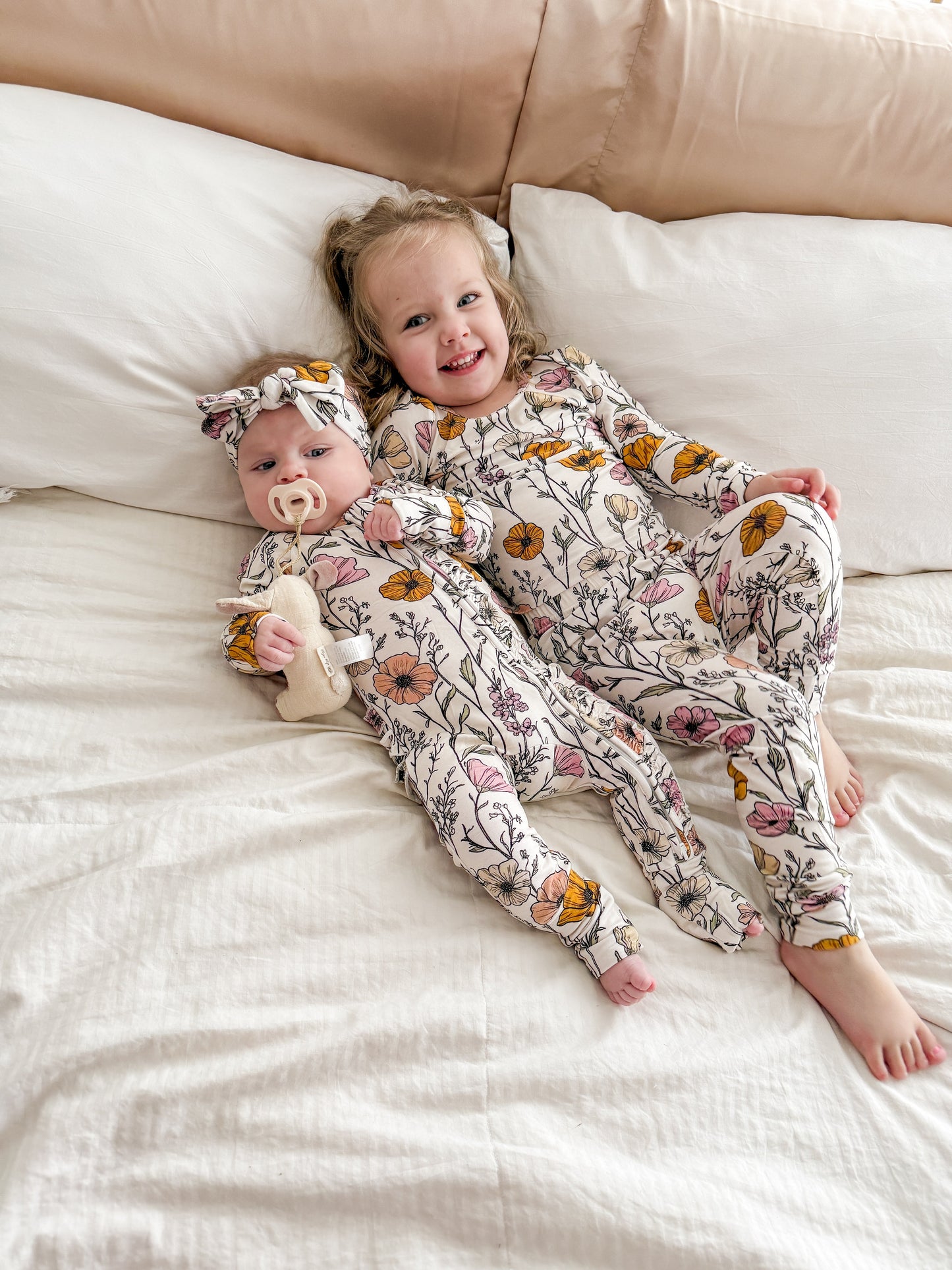 Wild Poppies Ruffle Bamboo Zippy