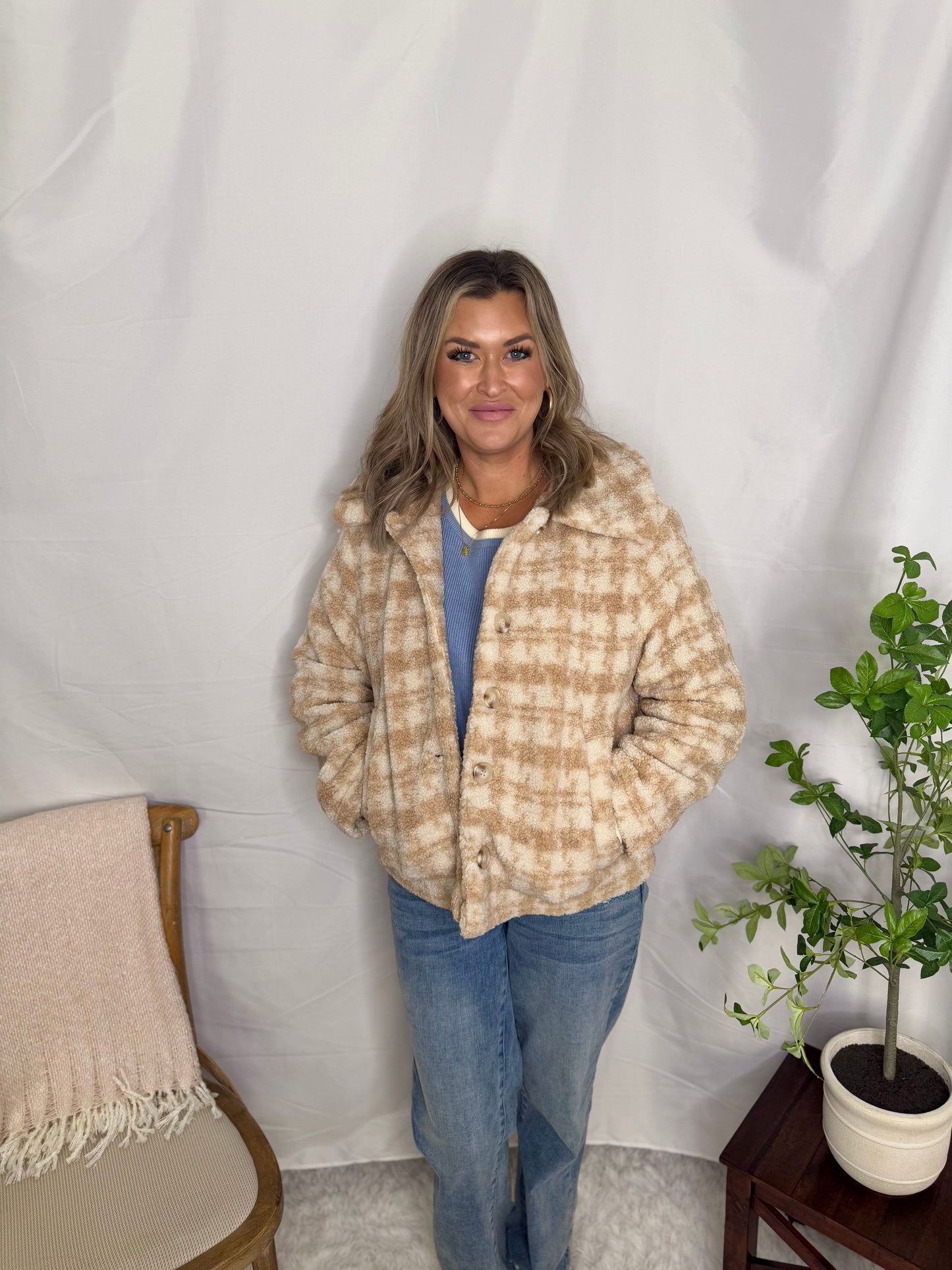 Houndstooth Button Up Collared Jacket Ivory