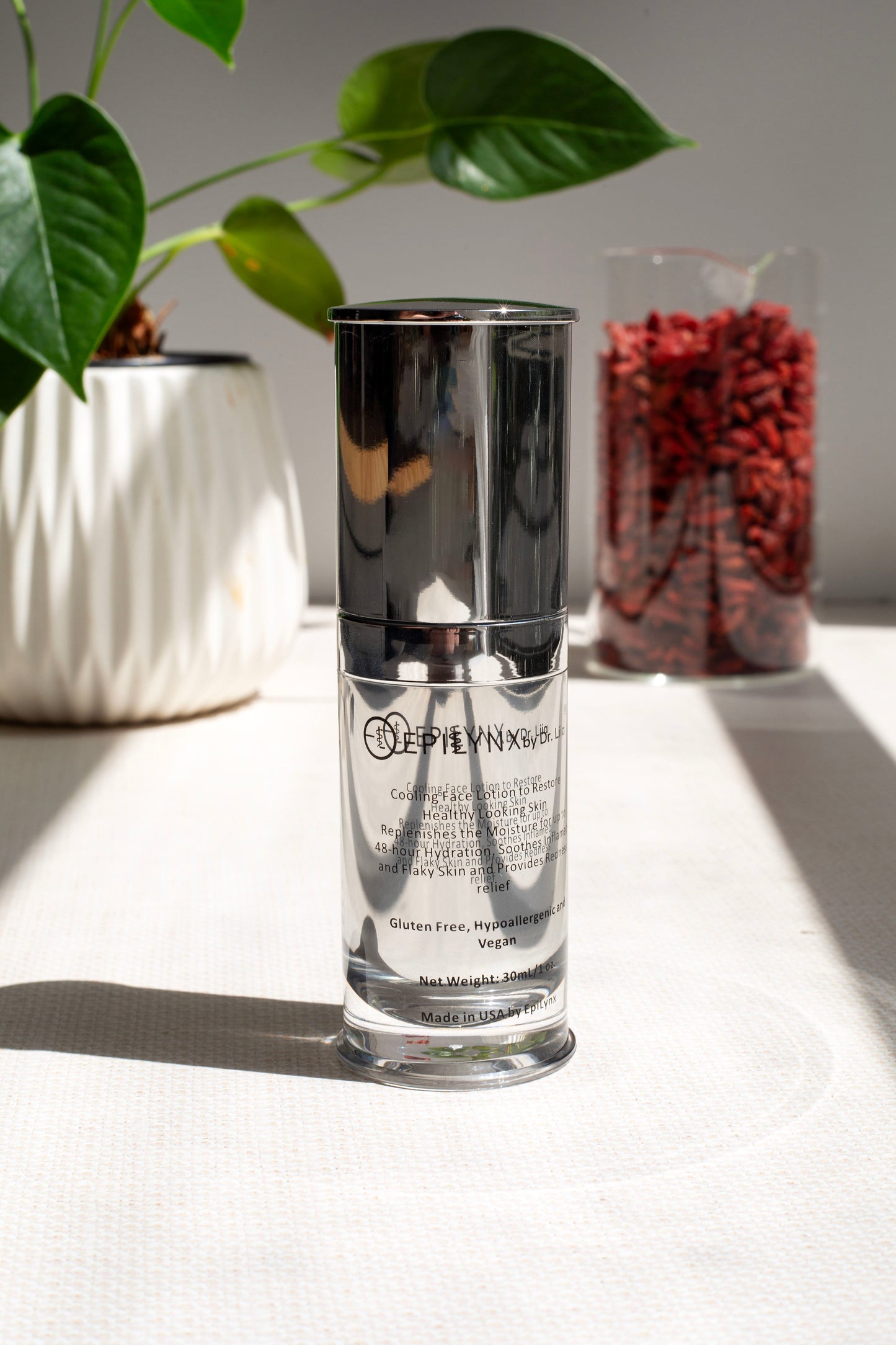 Face Moisturizer Lightweight for Sensitive and Dry Skin