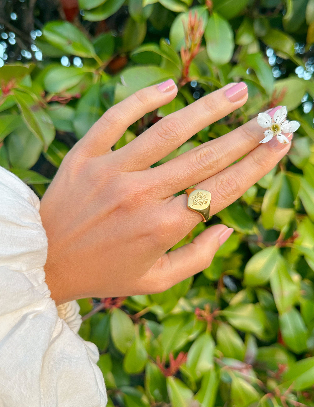 Floral Signet Ring with Natural Cotton Pouch Elevated Faith