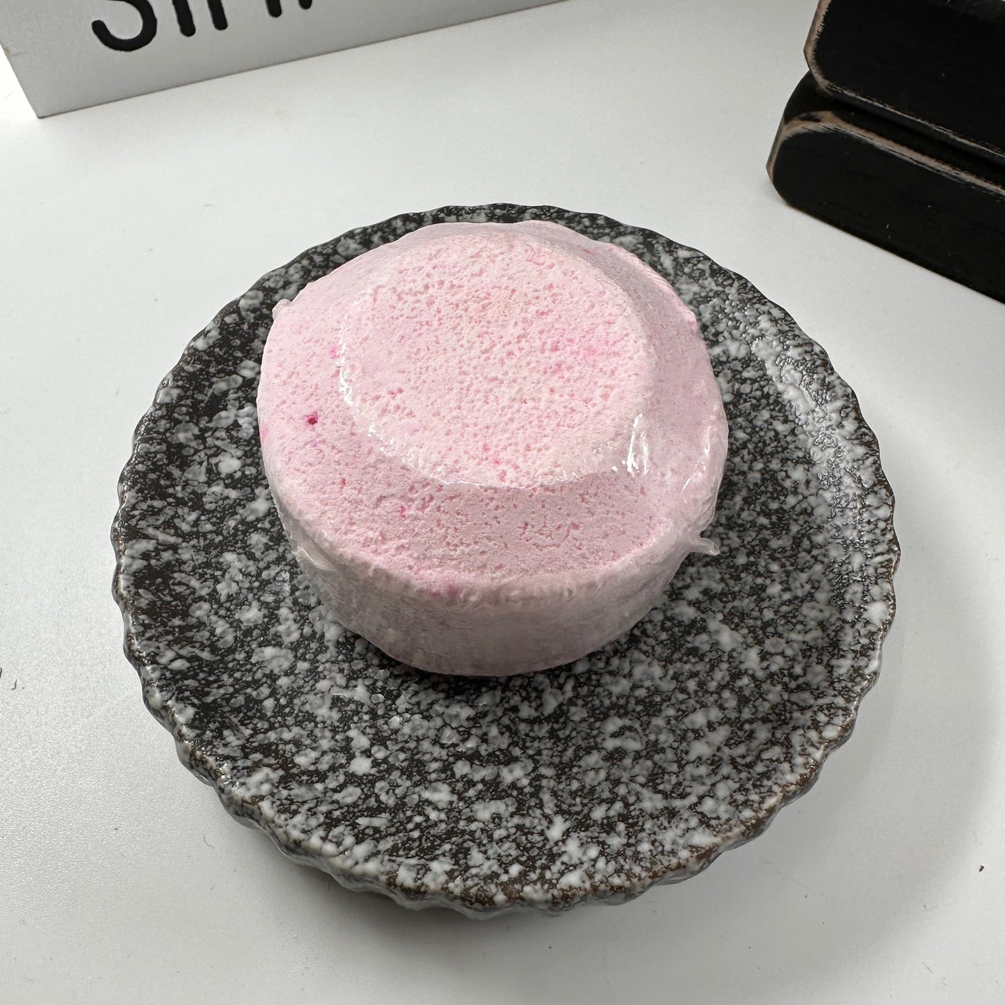Grapefruit Tangerine Shower Steamer 3.5 Oz Puck Happy Little Trees