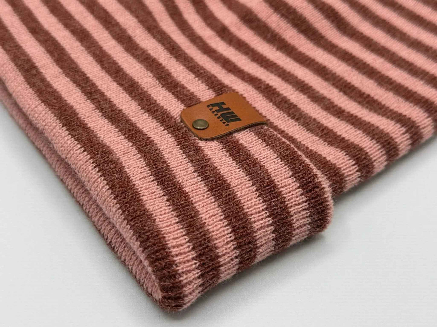 Classic Burgundy Pink Cuffed Beanie Hat HAAKWEAR