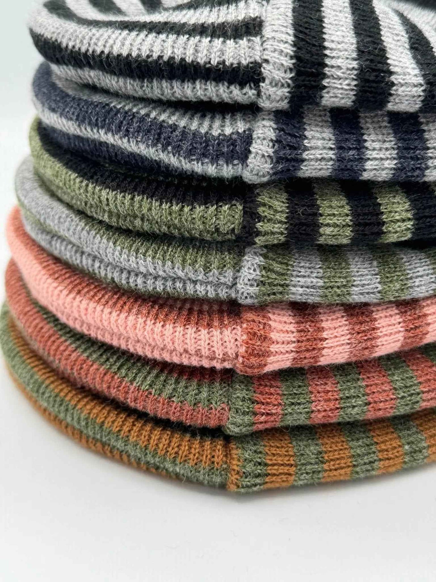 H Stitch RORO Cuffed Beanie Patented Design Burgundy Green HAAKWEAR