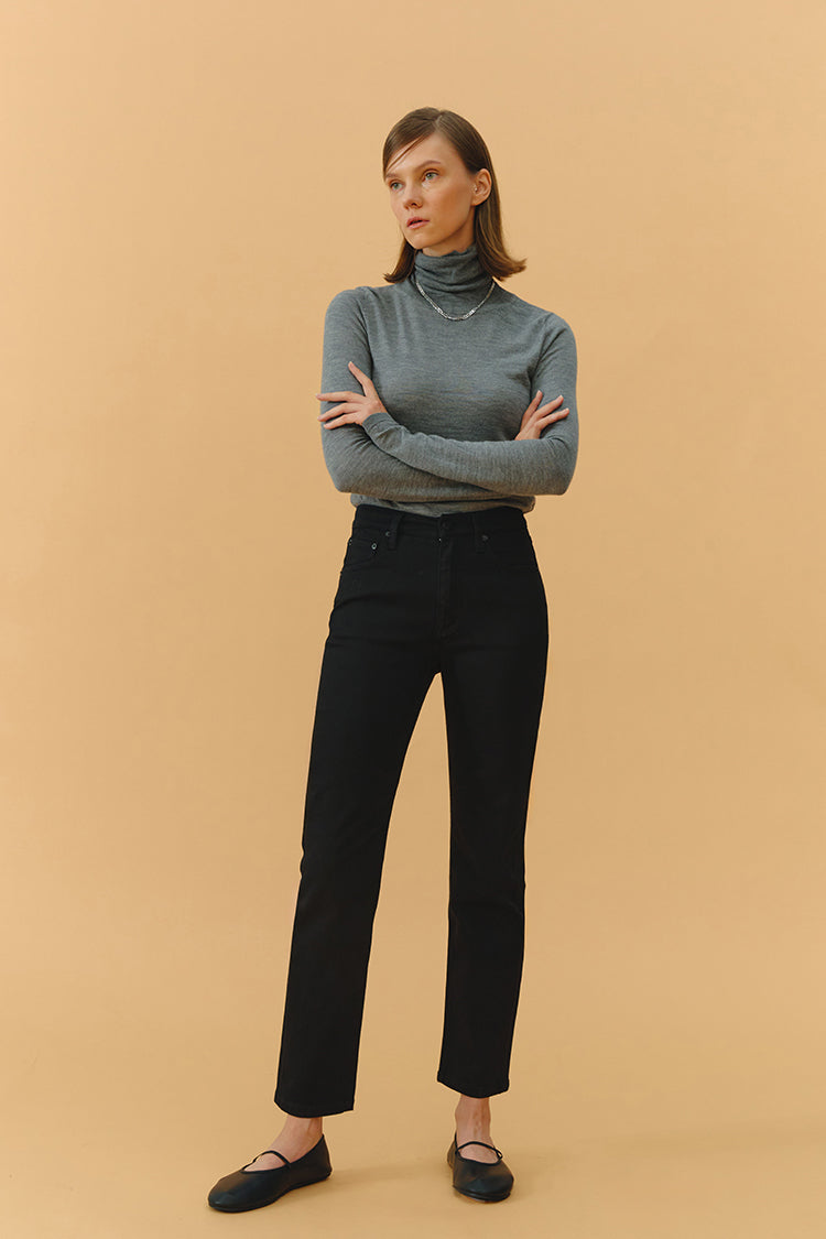 High Rise Straight Crop Jeans Two Shots HJ013