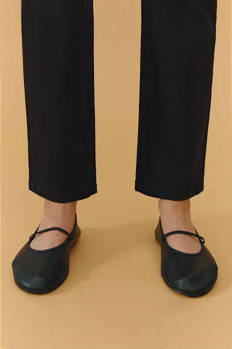 High Rise Straight Crop Jeans Two Shots HJ013