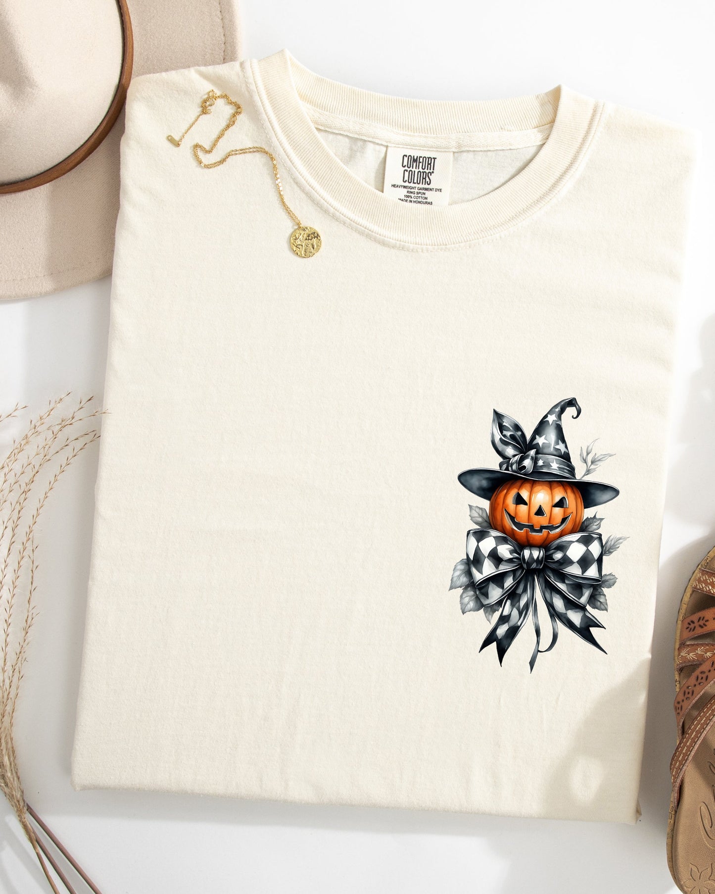 Halloween Jack-o-lantern Ribbon Pumpkin Pocket Print Comfort Colors T-Shirt
