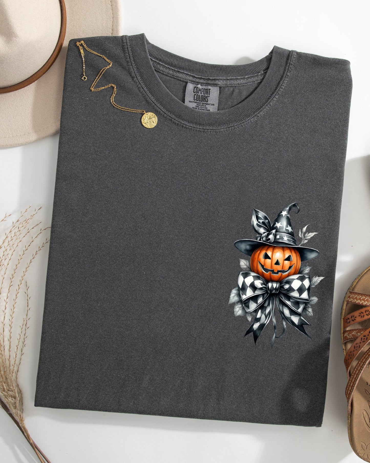 Halloween Jack-o-lantern Ribbon Pumpkin Pocket Print Comfort Colors T-Shirt