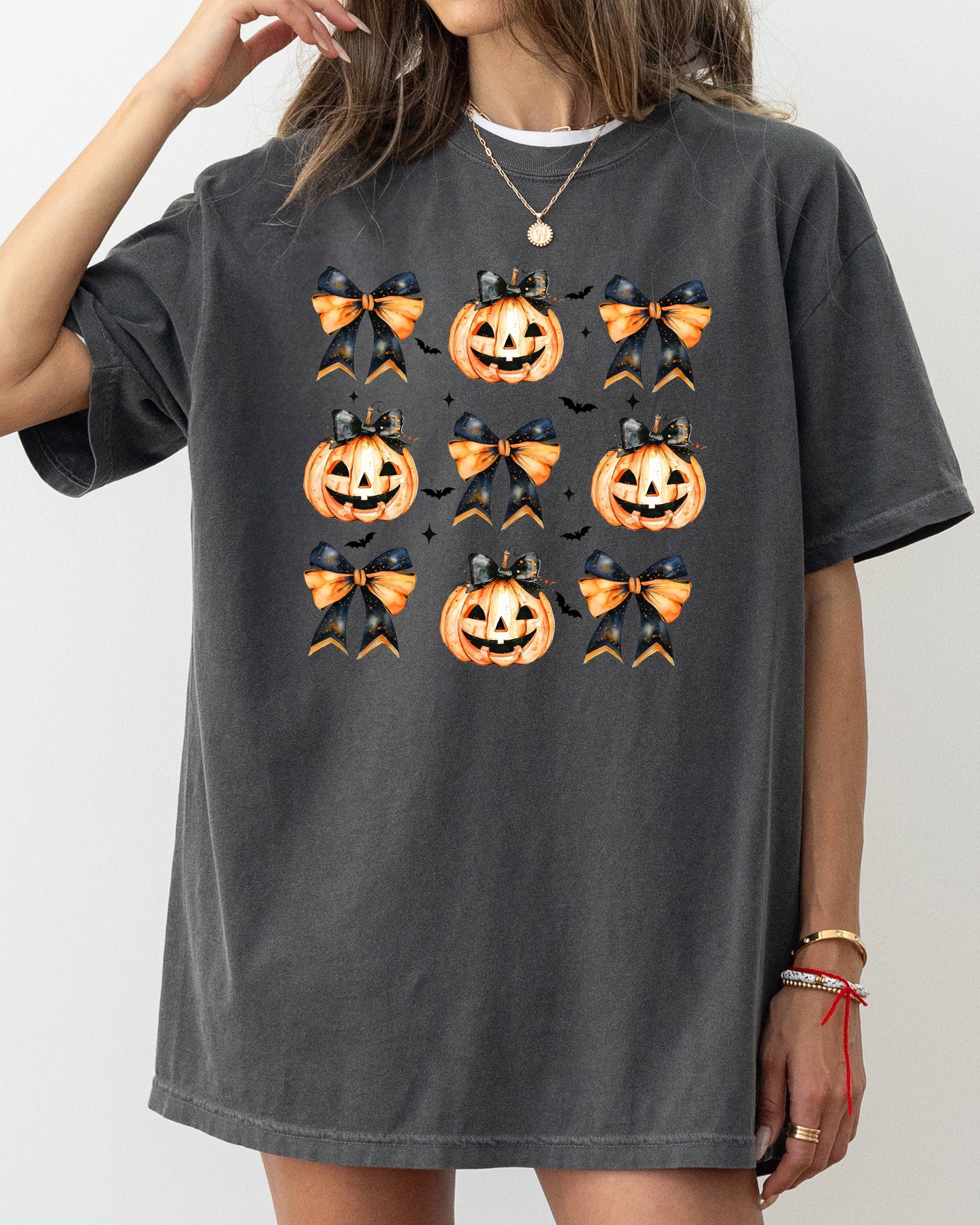 Halloween Pumpkins Bows Cute Jack-o-lantern Ribbons Comfort Colors T-Shirt