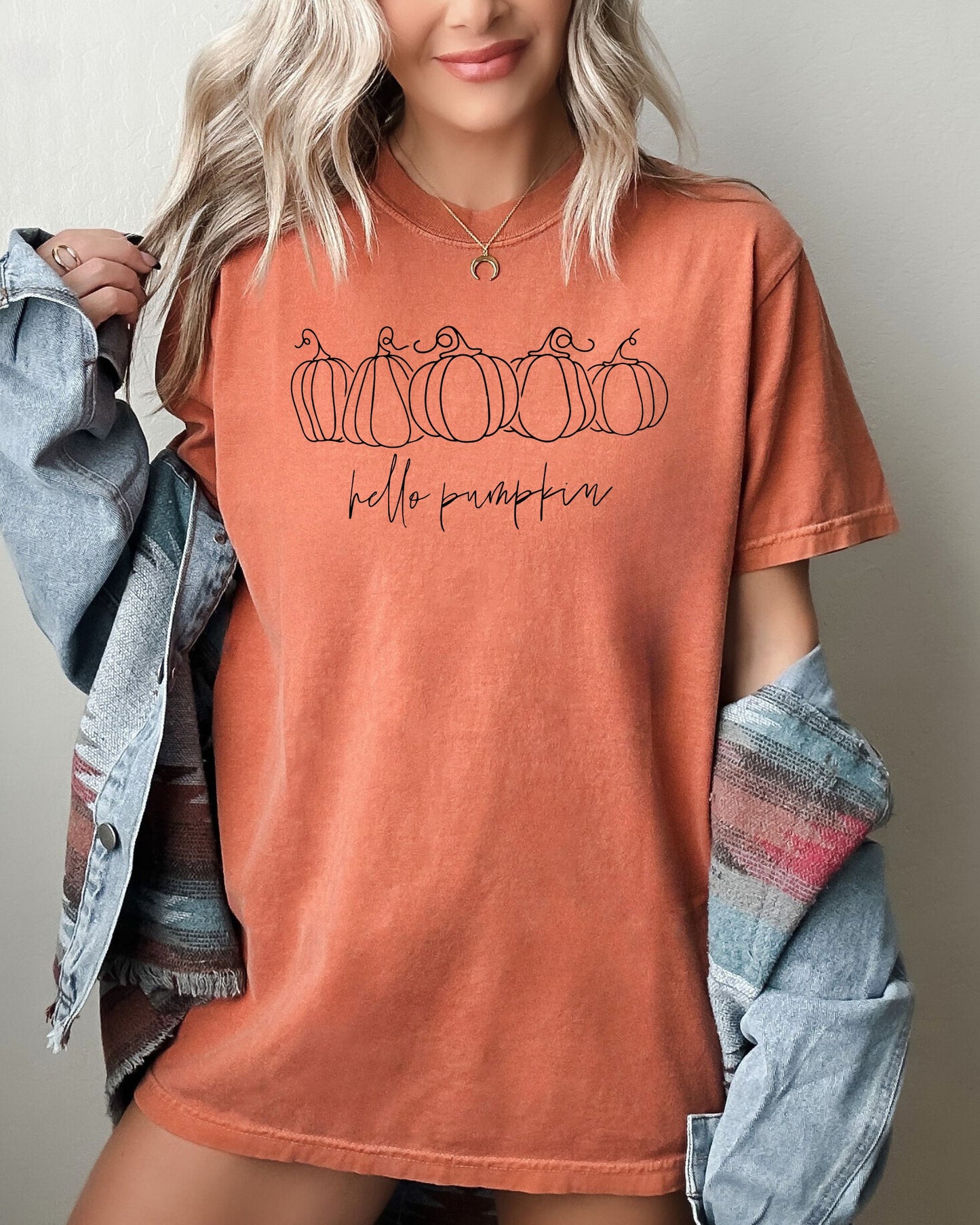 Hello Pumpkin Minimal Line Art Autumn Fall Halloween Shirt Comfort Colors T-Shirt