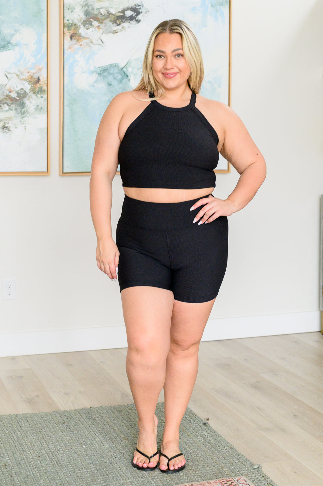 Hot Girl Walks Wide Band Biker Shorts Black