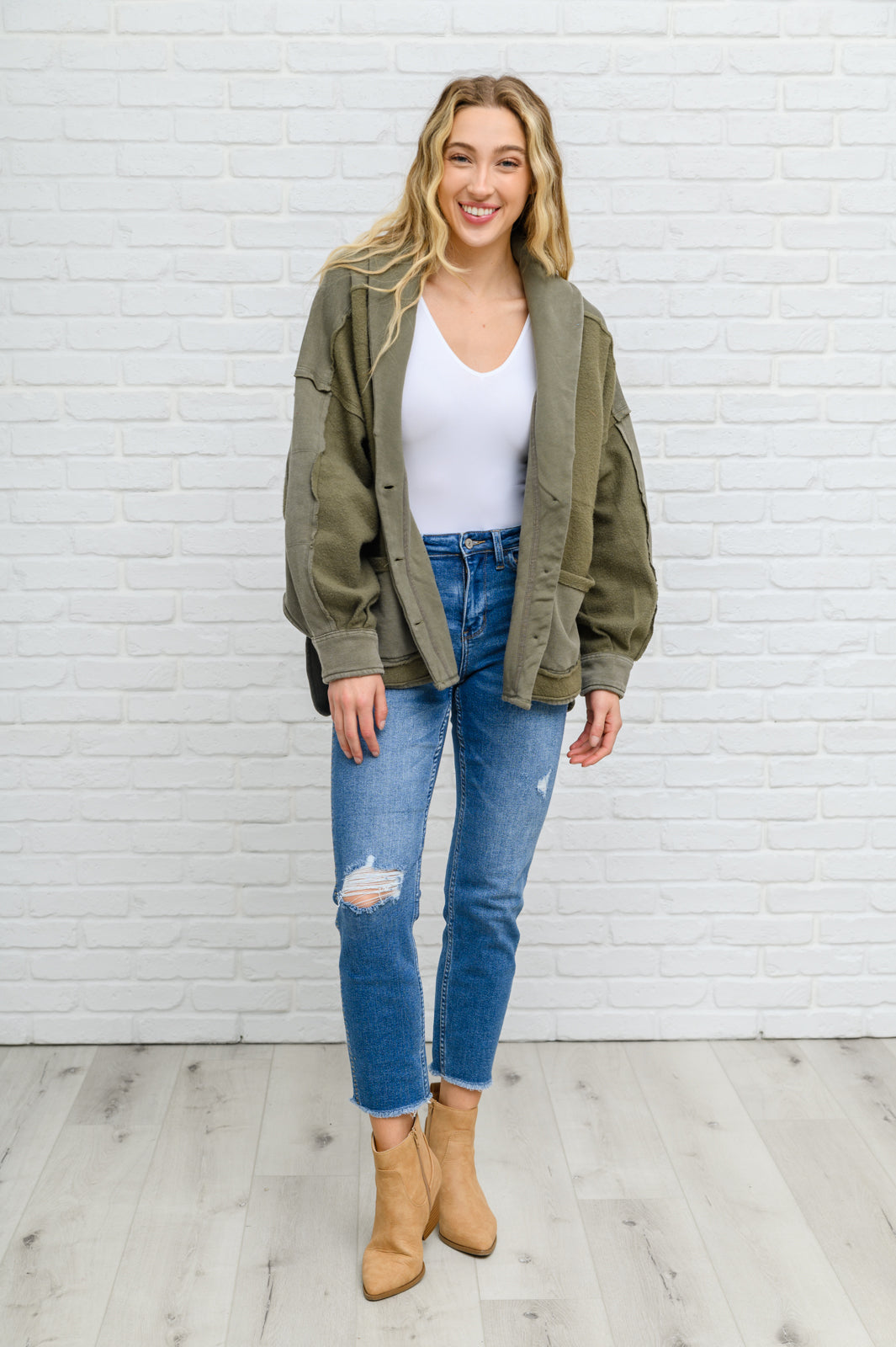 Embroidered Hi-Rise Slim Fit Boyfriend Jeans Judy Blue