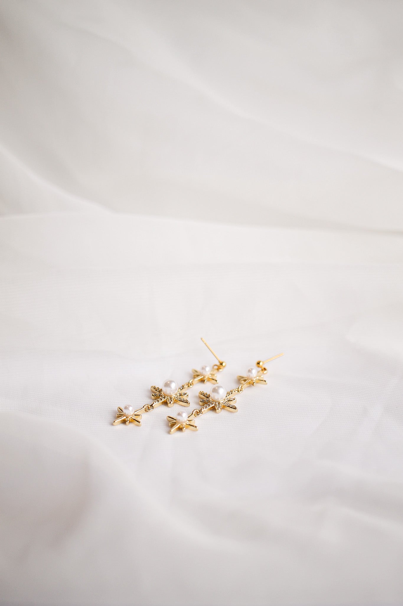 Starry Night Dangle in Gold