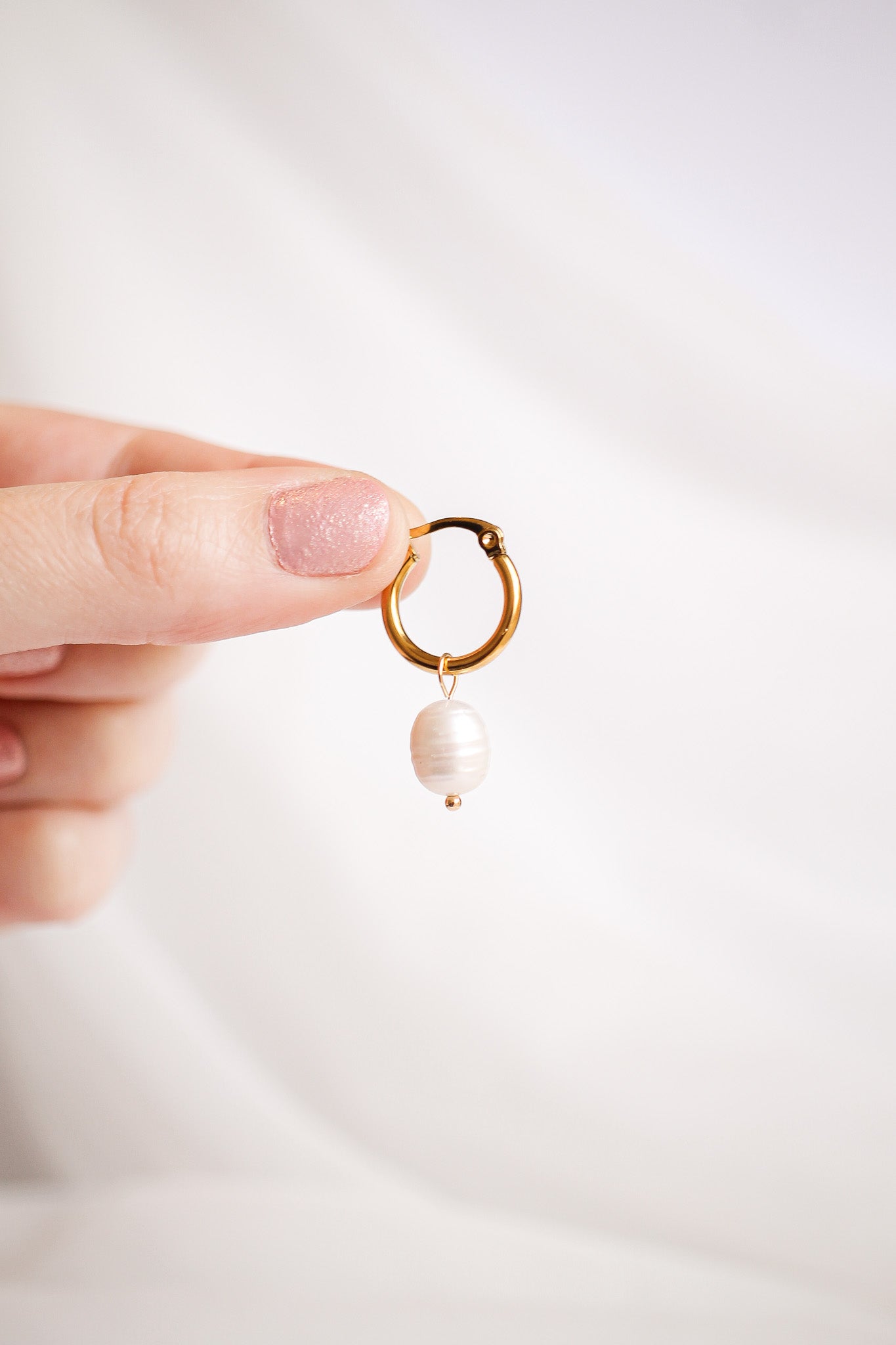 Freshwater Pearl Lightweight Hoop Earring 15mm Cape Cod Hoop