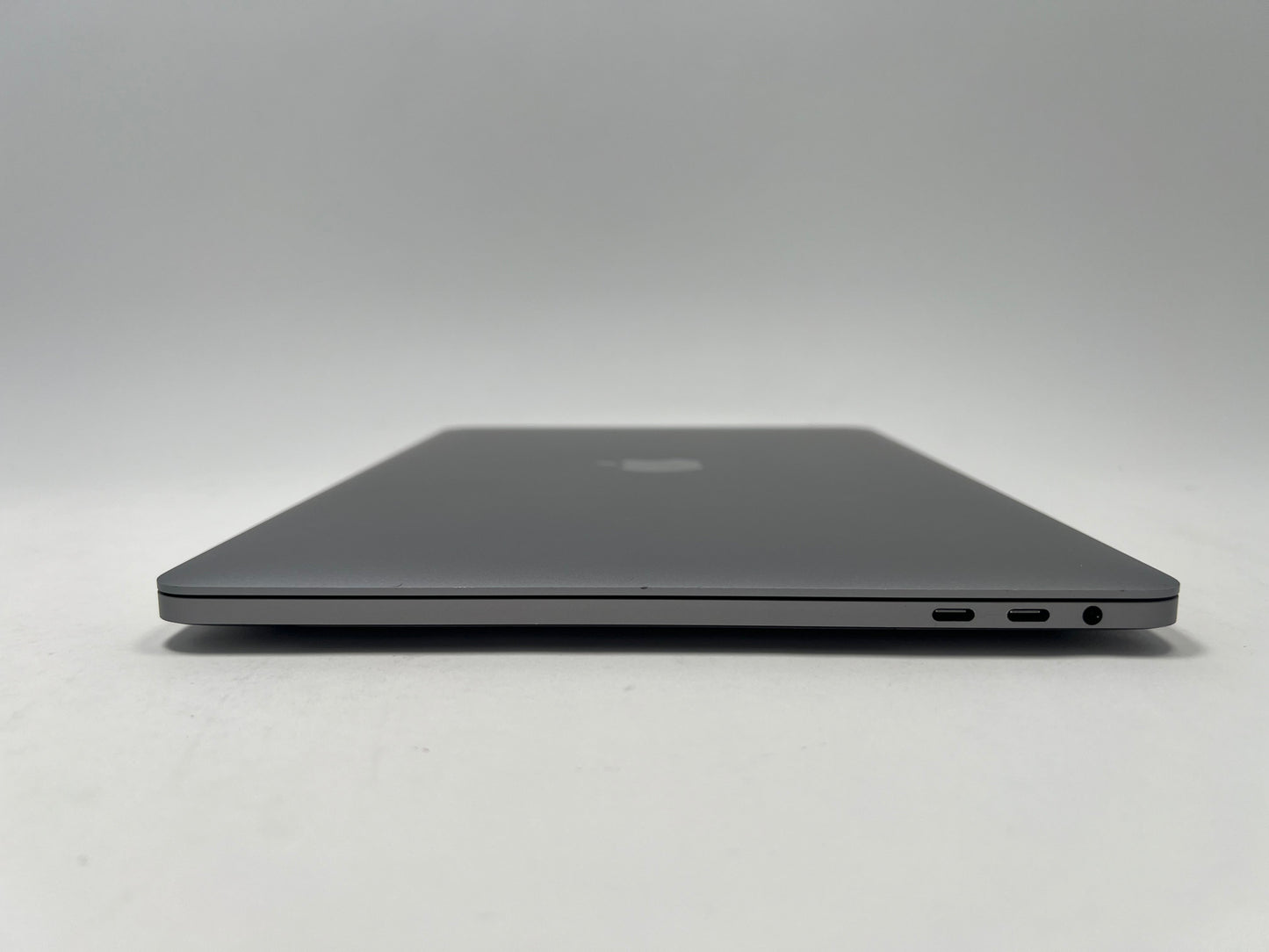 MacBook Pro (2020) 13-inch – Intel Core i7 2.3GHz – 16GB RAM 512GB SSD • Space Gray