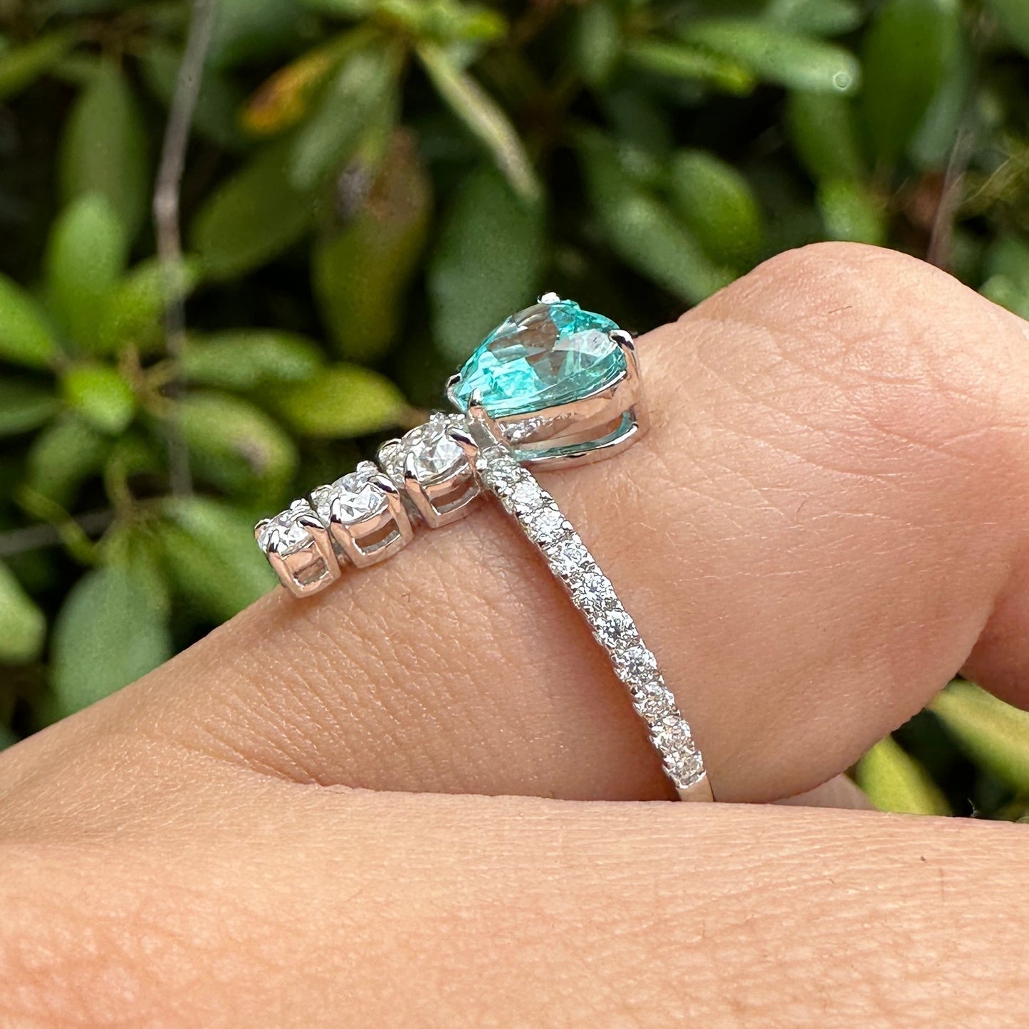 Heart & Round Cut Moissanite 6.5mm x 6.5mm Ring