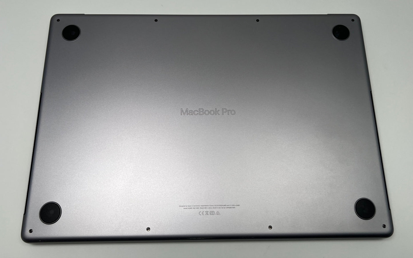 2021 Apple MacBook Pro 16-inch – M1 Max 32-Core GPU 64GB RAM 4TB SSD | Space Gray