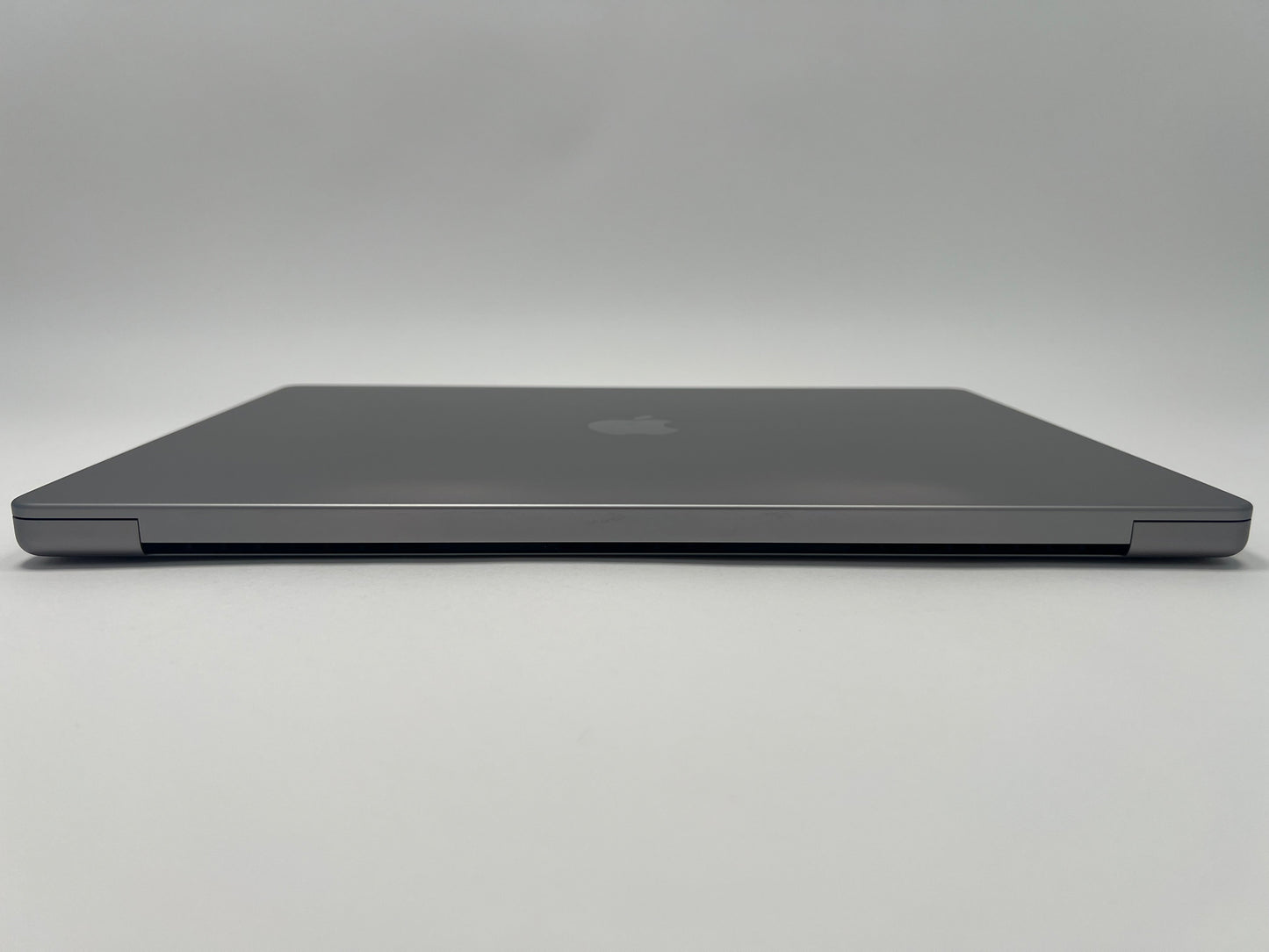 2021 Apple MacBook Pro 16-inch – M1 Max 32-Core GPU 64GB RAM 2TB SSD | 65 Cycles