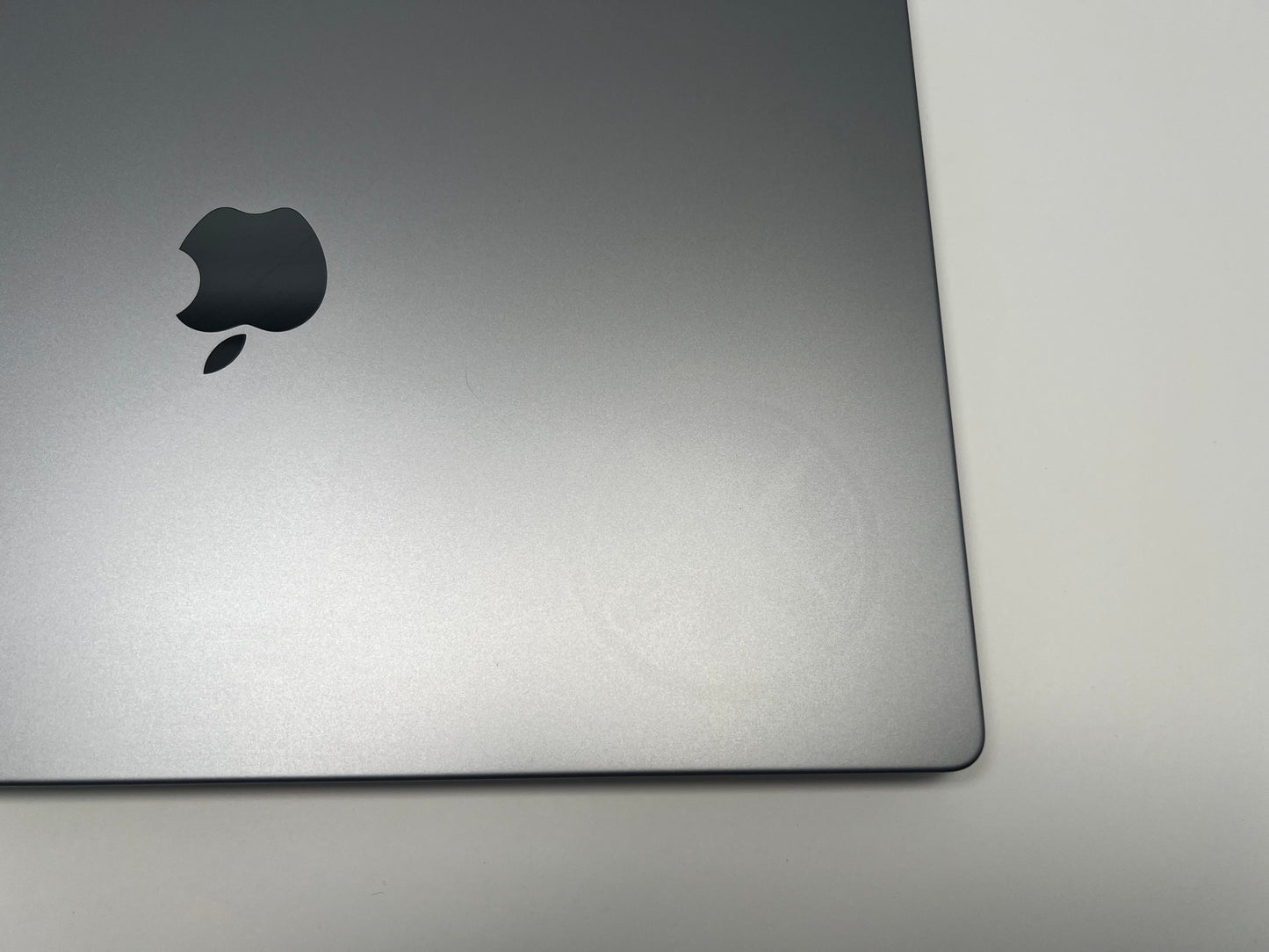 2021 Apple MacBook Pro 16-inch – M1 Pro 16-Core GPU 32GB RAM 2TB SSD | Space Gray