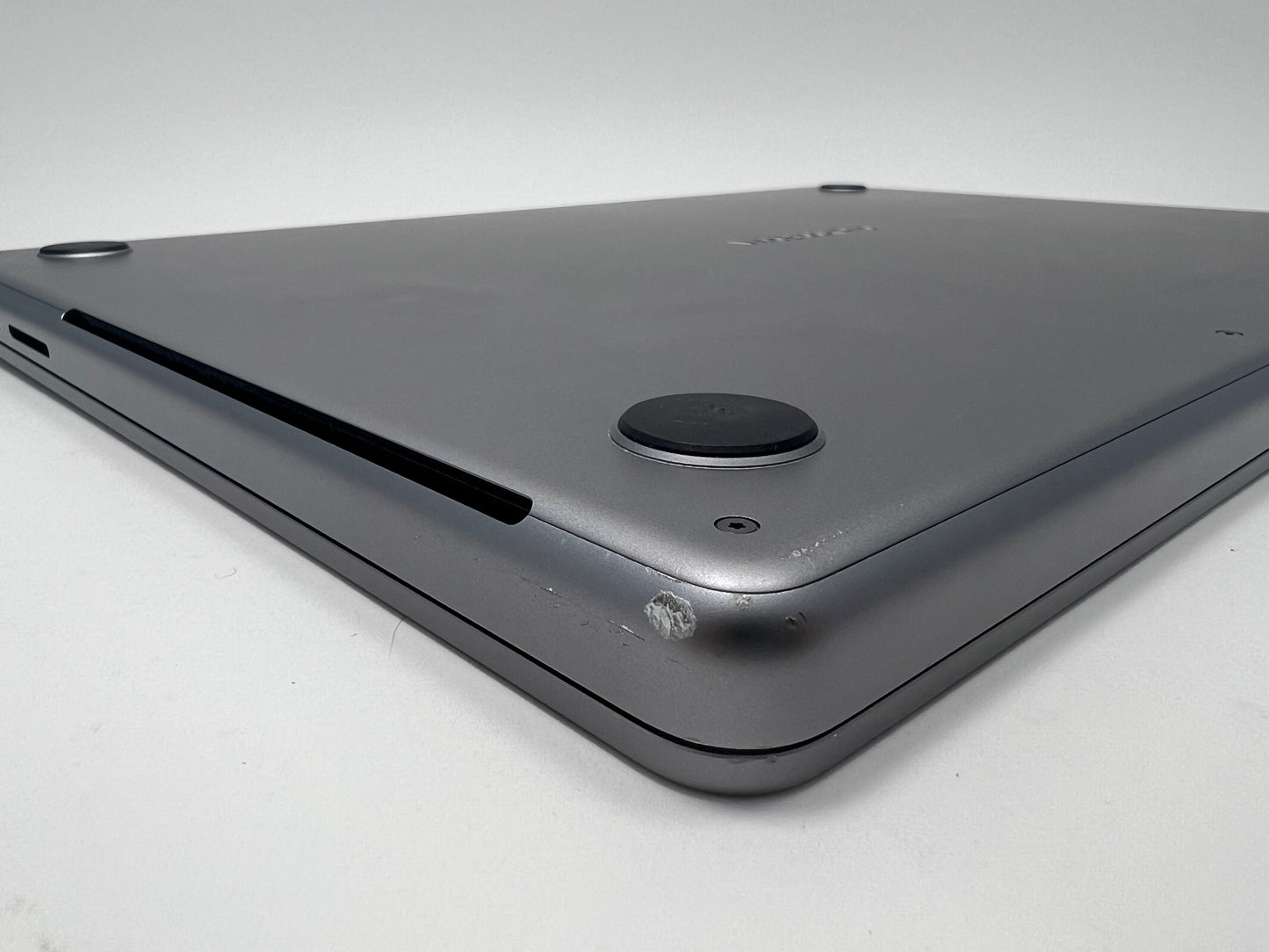 2021 Apple MacBook Pro 16-inch – M1 Pro 16-Core GPU 32GB RAM 2TB SSD | Space Gray