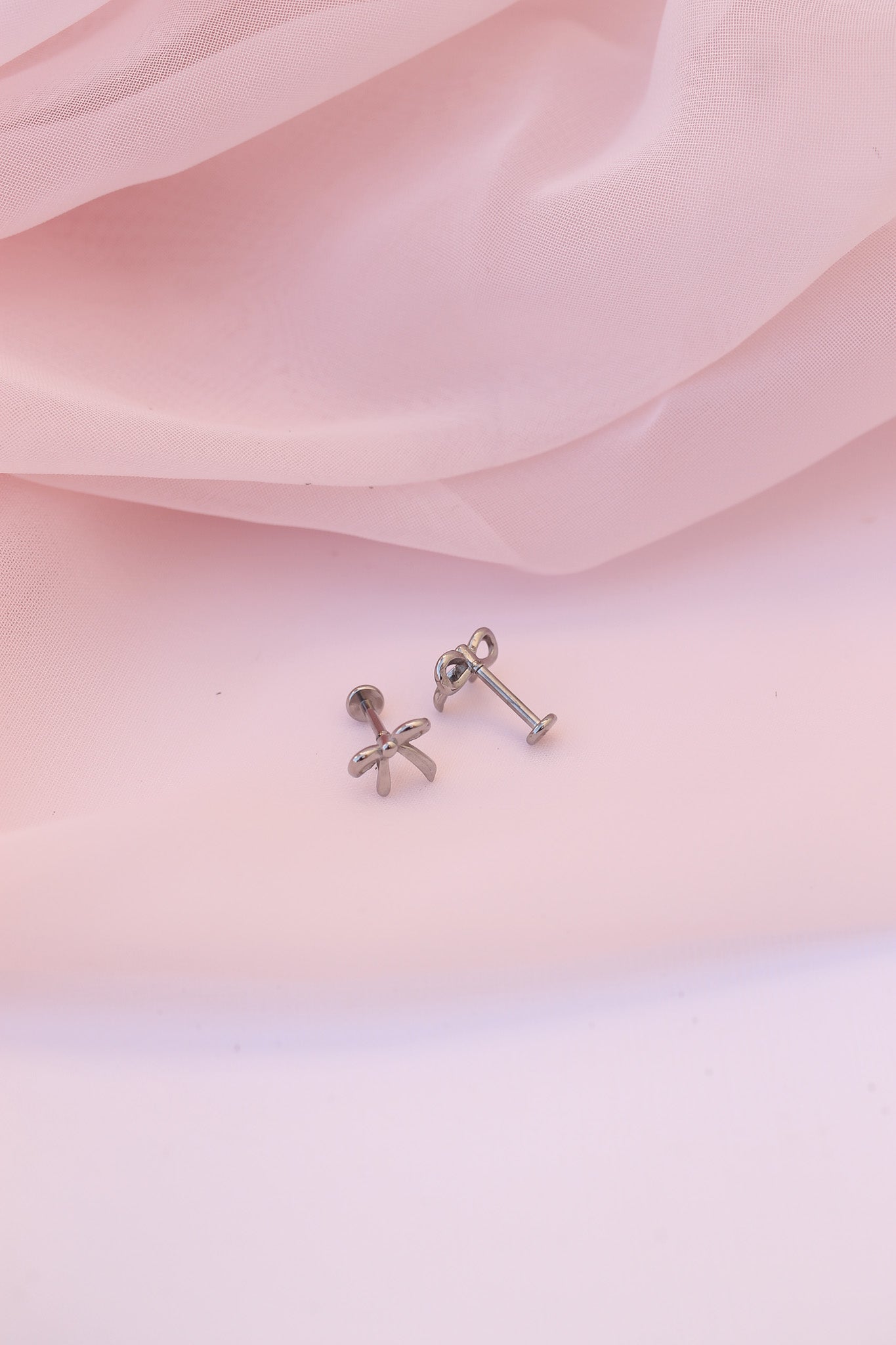 Bow 9mm Flat Back Stud Earrings