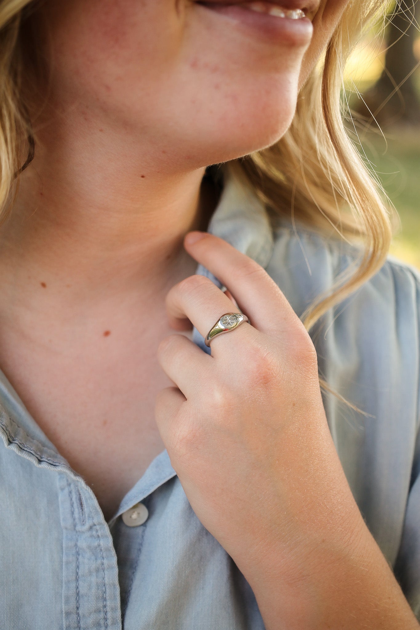 Stainless Steel Signet Ring Estelle Ring Rose & Clay
