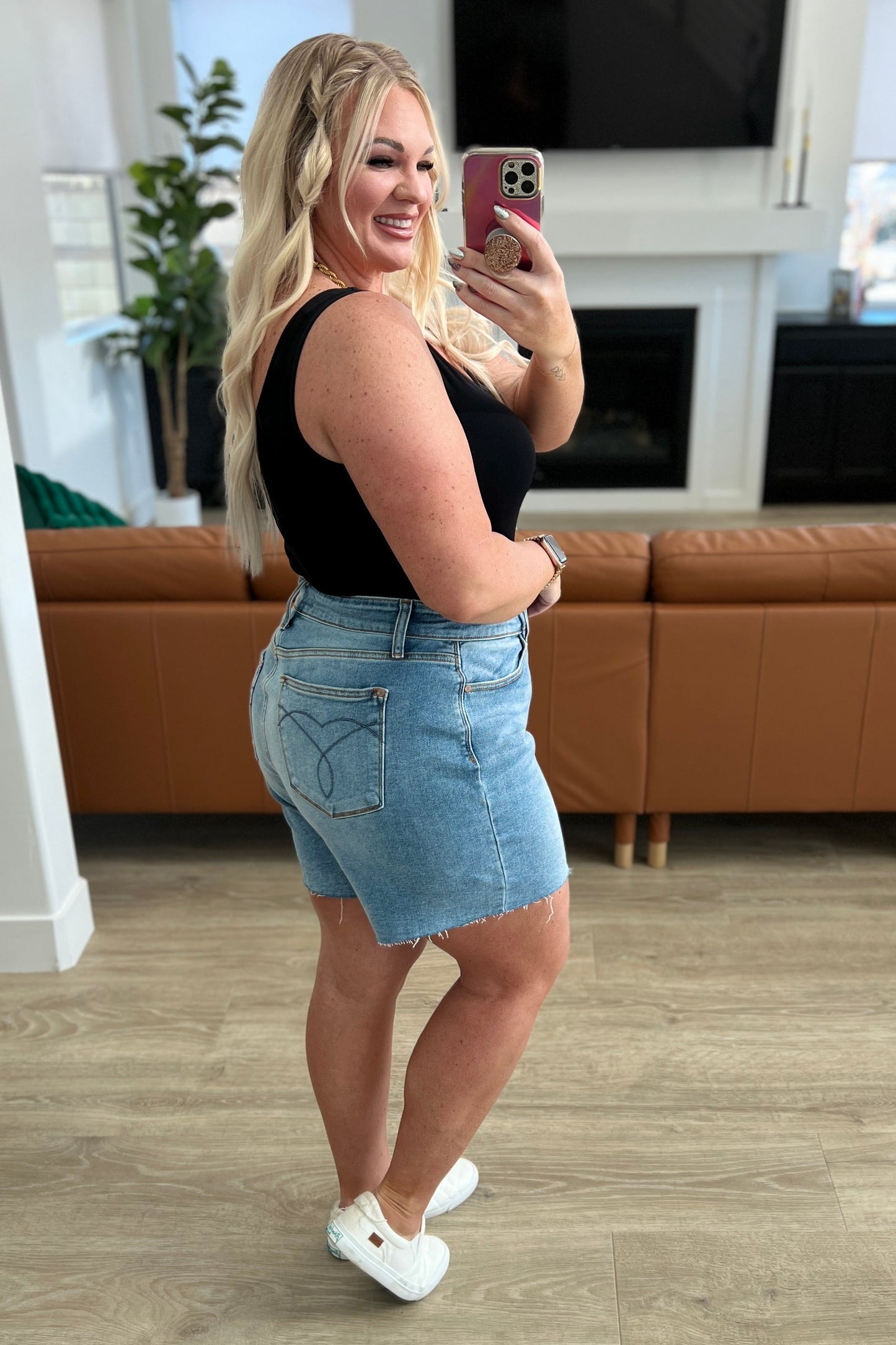 Willa High Rise Light Wash Cutoff Shorts Judy Blue