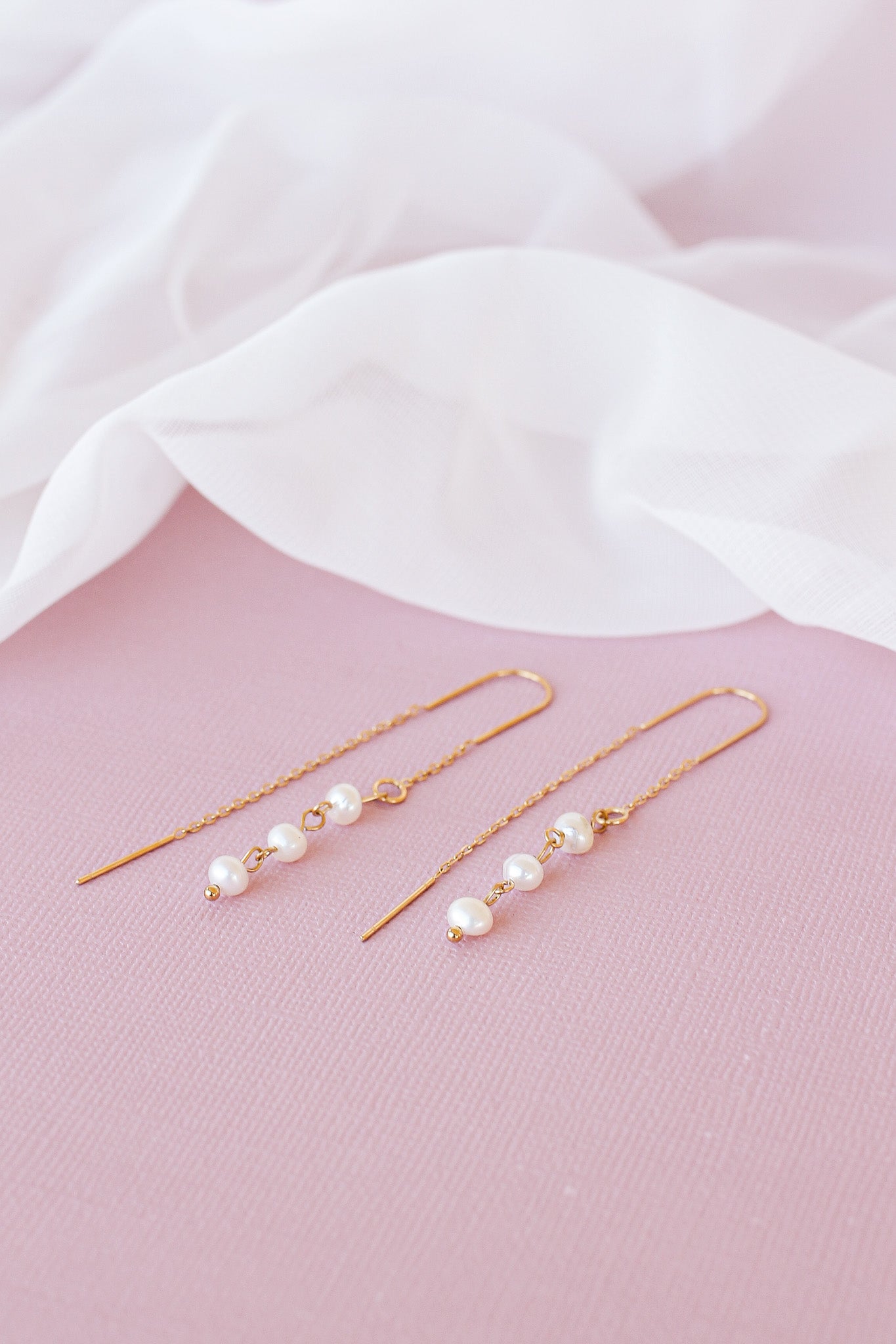 Freshwater Pearl Lightweight Threader Earrings 18k Gold Plated