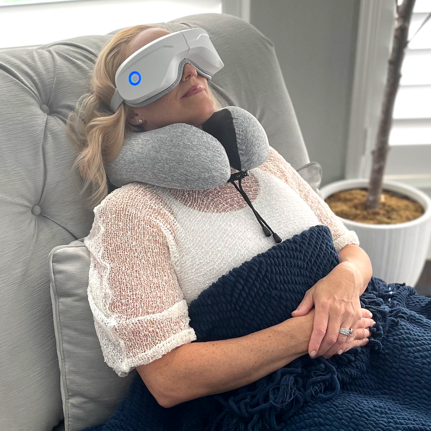 Eye Massager with Heat Relaxable™ by iReliev
