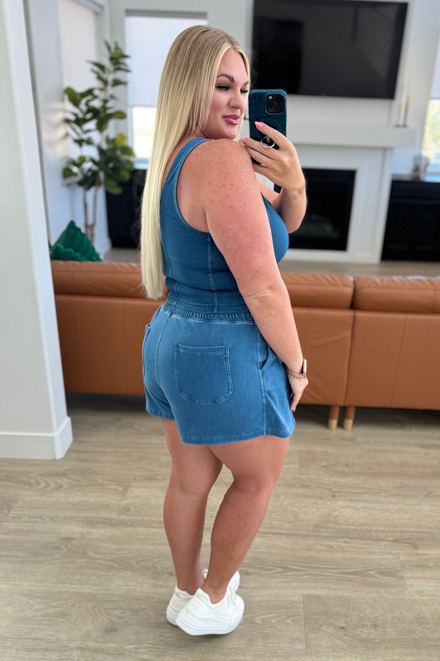 City Siren Light Denim Skort