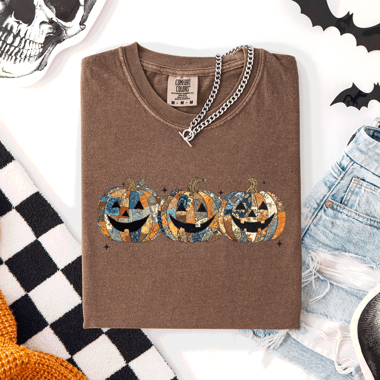 Jack o Lanterns, Faux Quilt, Classic, Cute, Trad, Halloween, Fall, Autumn, Comfort Colors T-Shirt