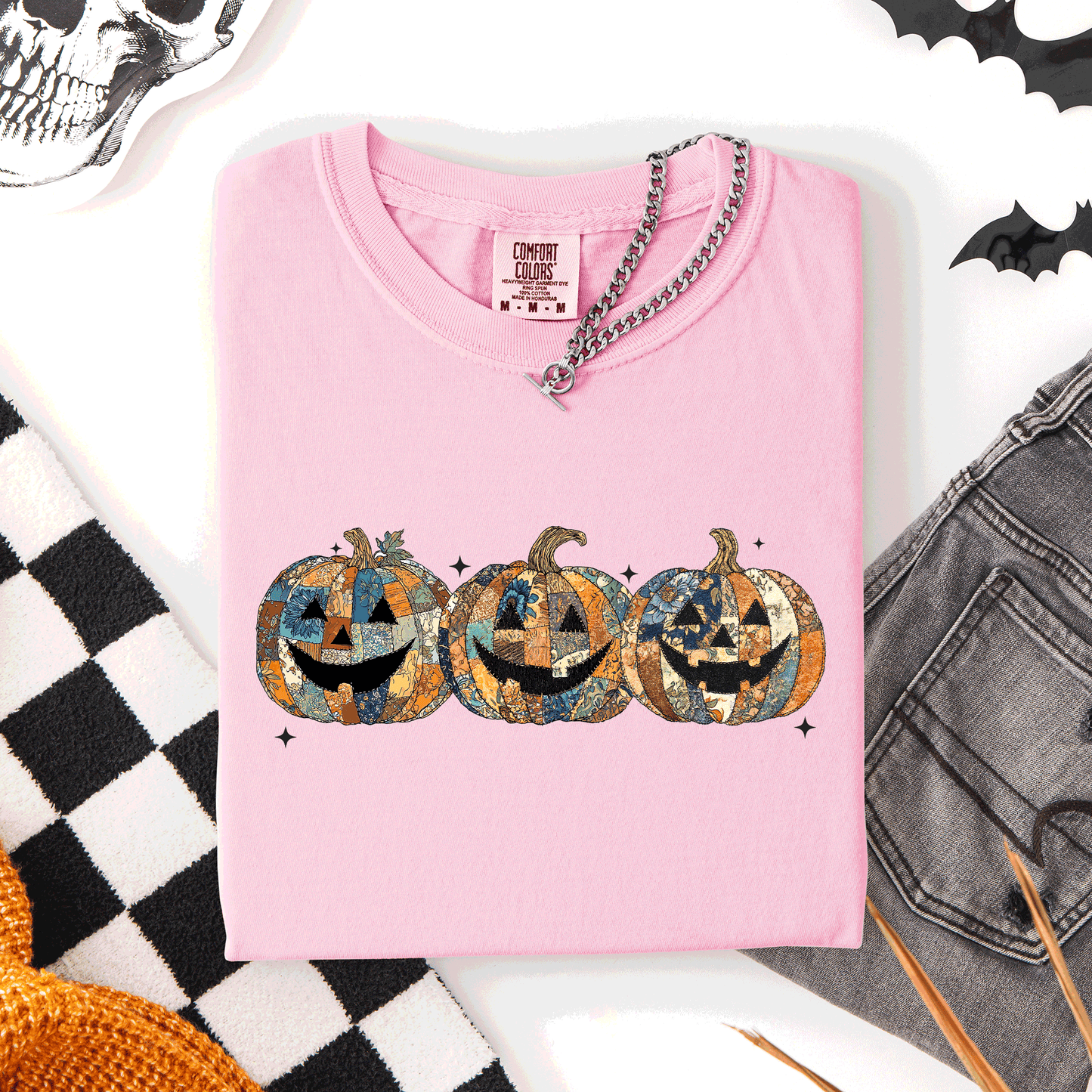 Jack o Lanterns, Faux Quilt, Classic, Cute, Trad, Halloween, Fall, Autumn, Comfort Colors T-Shirt