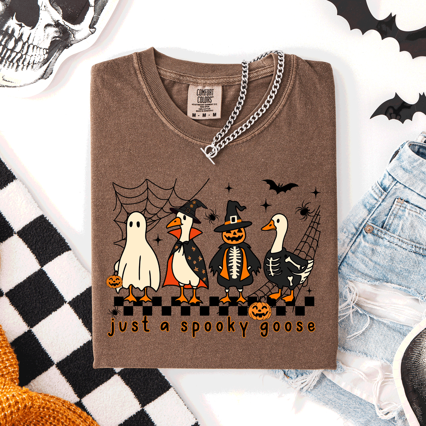 Just A Spooky Goose, Checkered, Halloween, Spooky, Comfort Colors T-Shirt