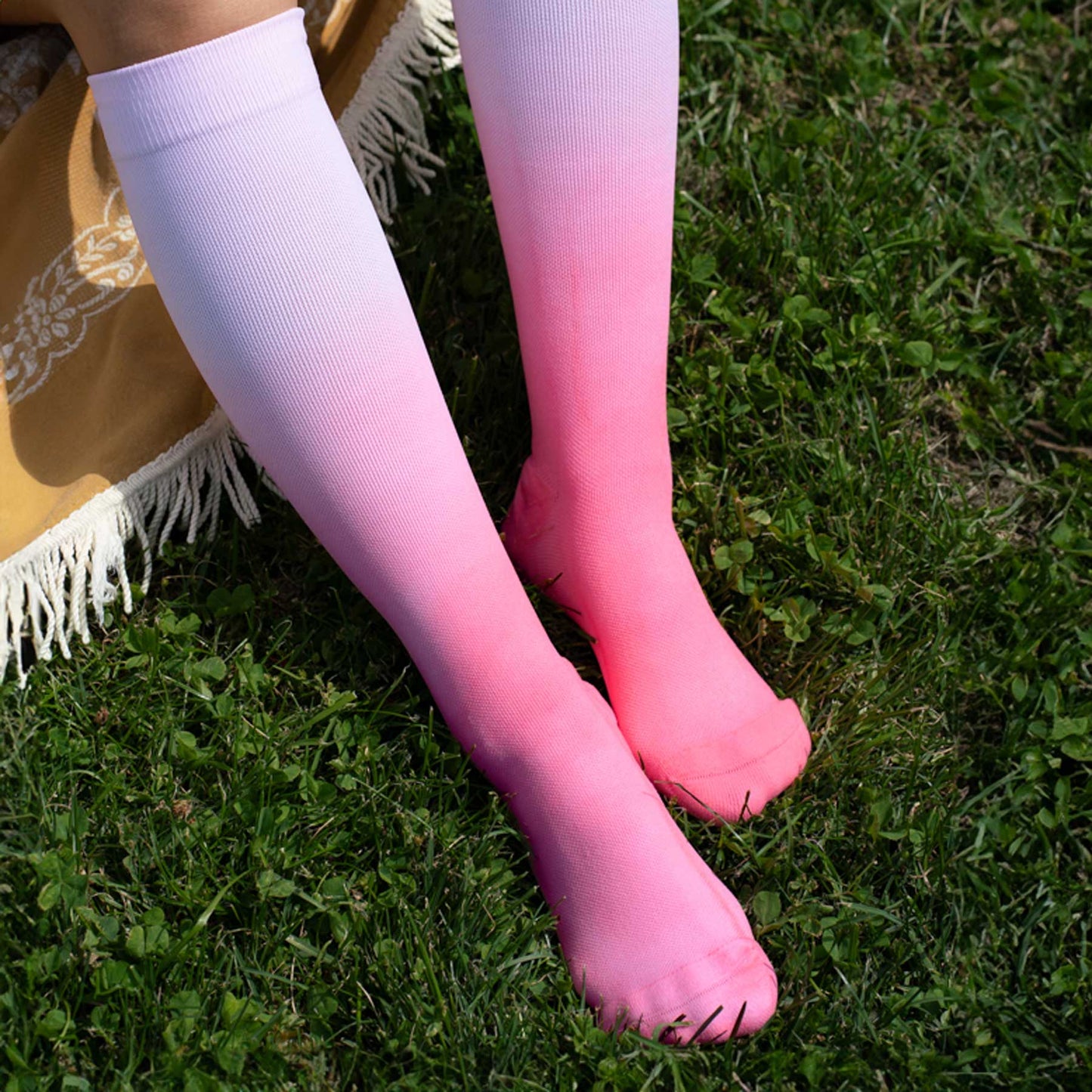 Knee-High Compression Socks Berry Ombre