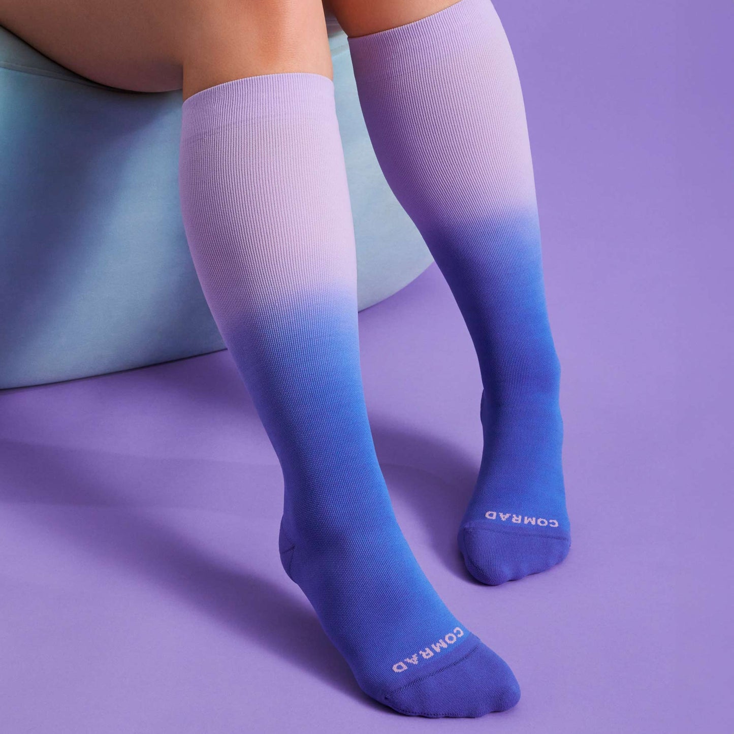 Knee-High Compression Socks Purple Ombre Comrad