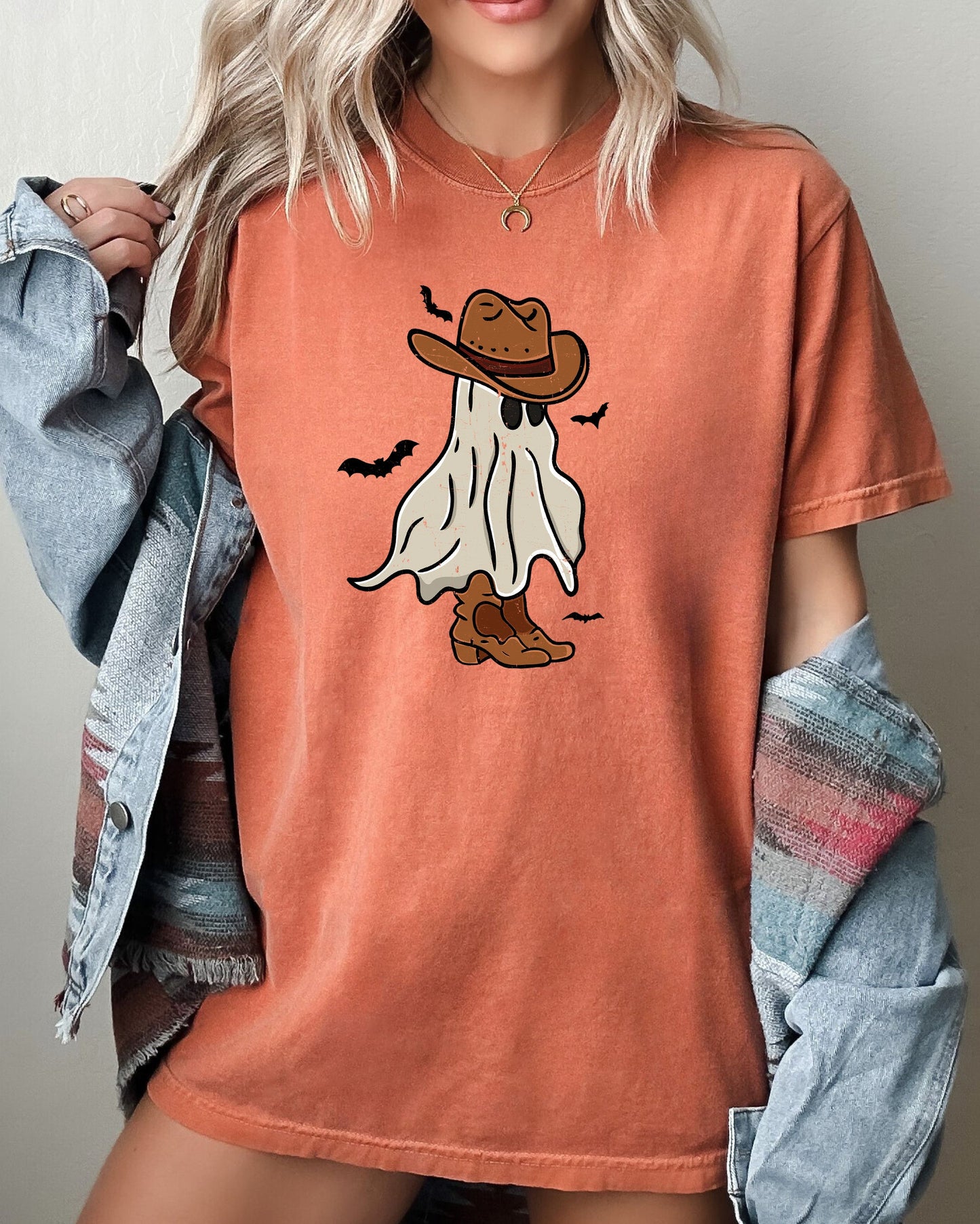 Mini Cowboy Ghost, Witch, Aesthetic, Funny, Meme, Halloween, Spooky, Costume, Tshirt Comfort Colors T-Shirt