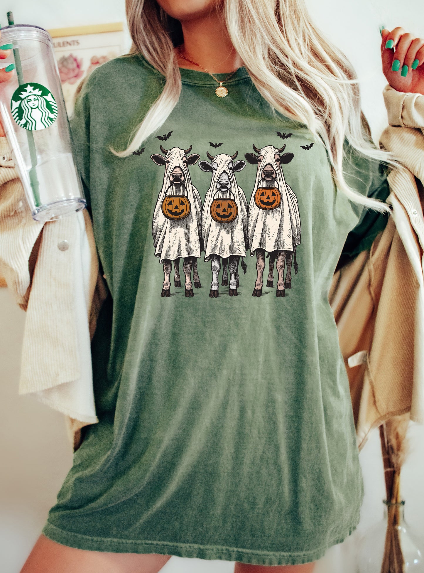 Bulls Cow Lovers Aesthetic Halloween Costume T-Shirt Comfort Colors