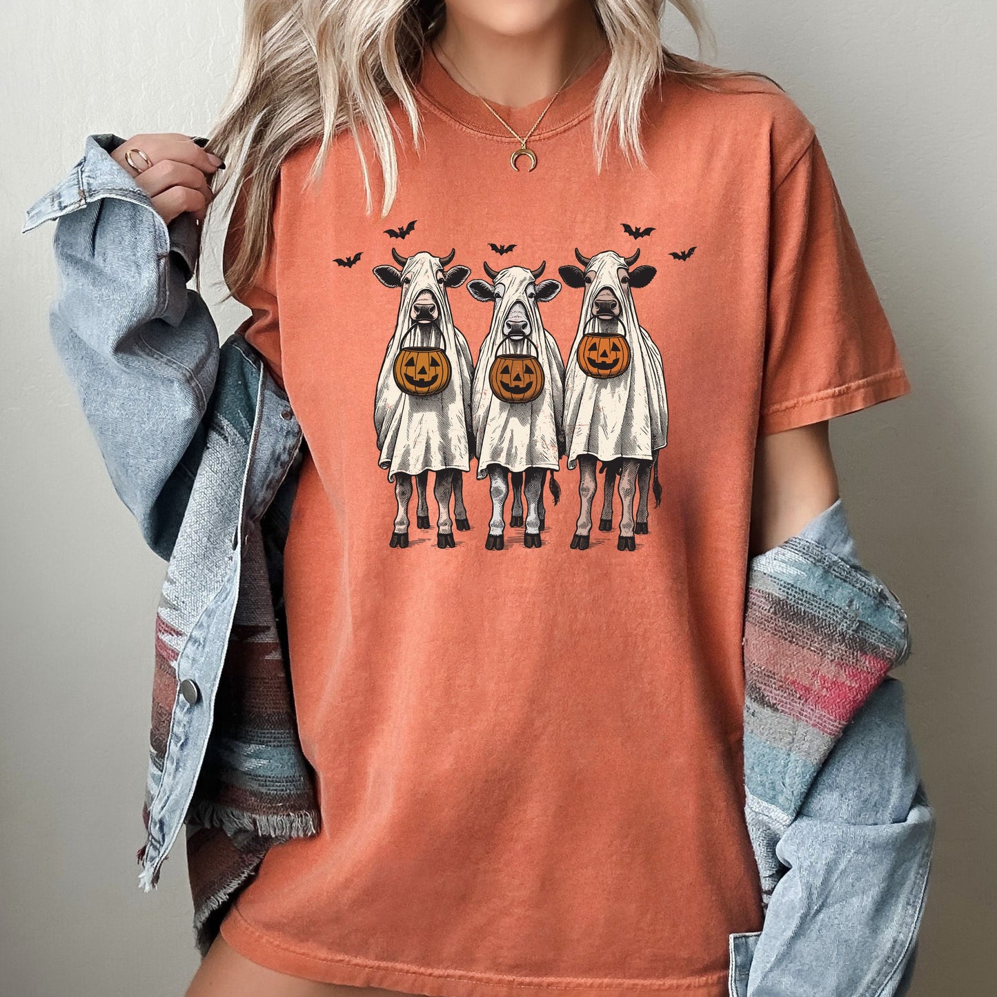 Bulls Cow Lovers Aesthetic Halloween Costume T-Shirt Comfort Colors