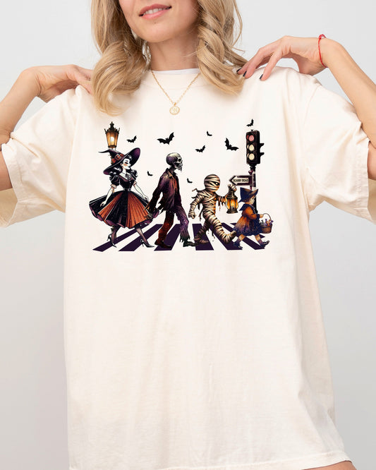 Ghost Vintage Western Witch Halloween Costume T-shirt Comfort Colors