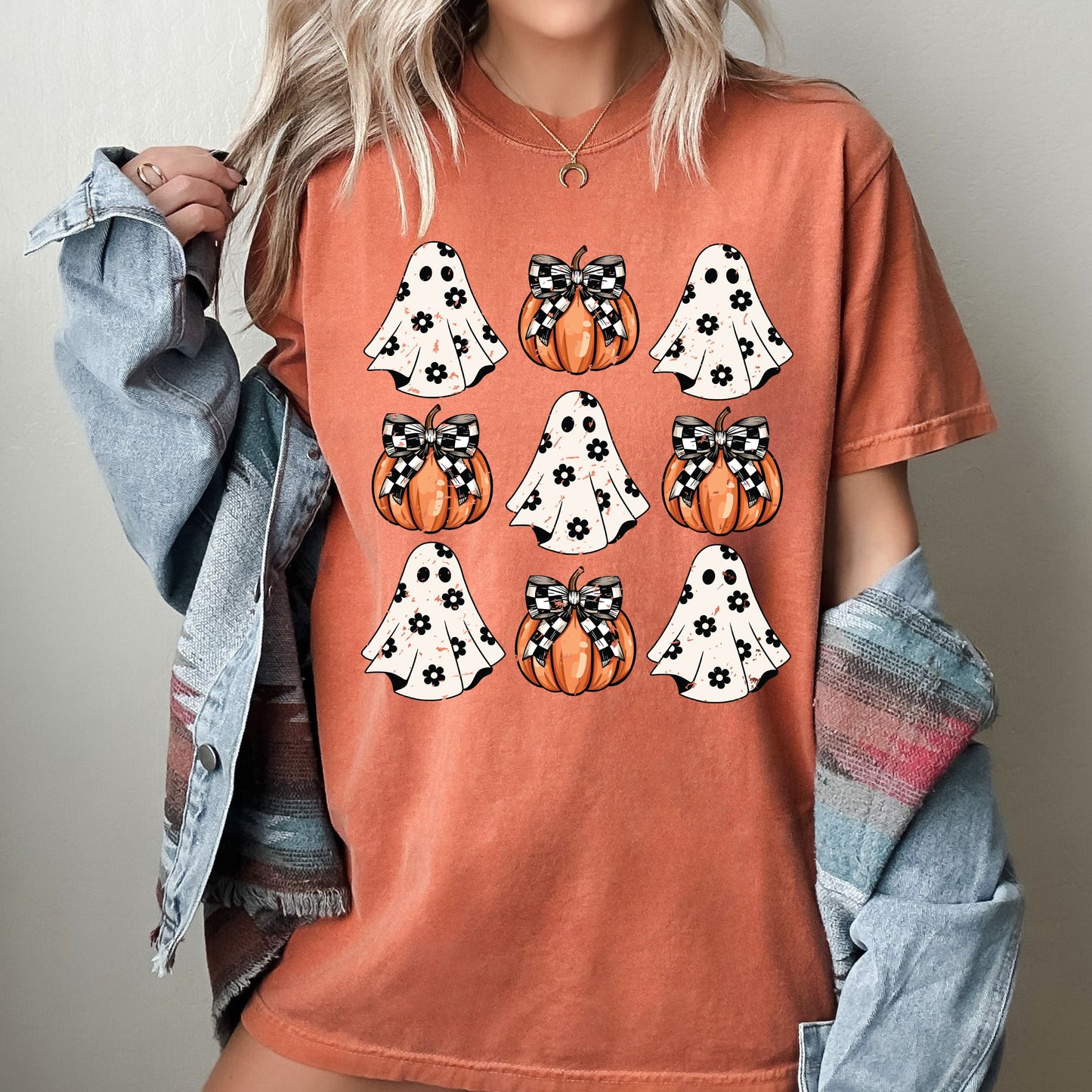Mini Ghosts and Pumpkins, Western, Witch, Aesthetic, Meme, Halloween, Costume, Tshirt Comfort Colors T-Shirt