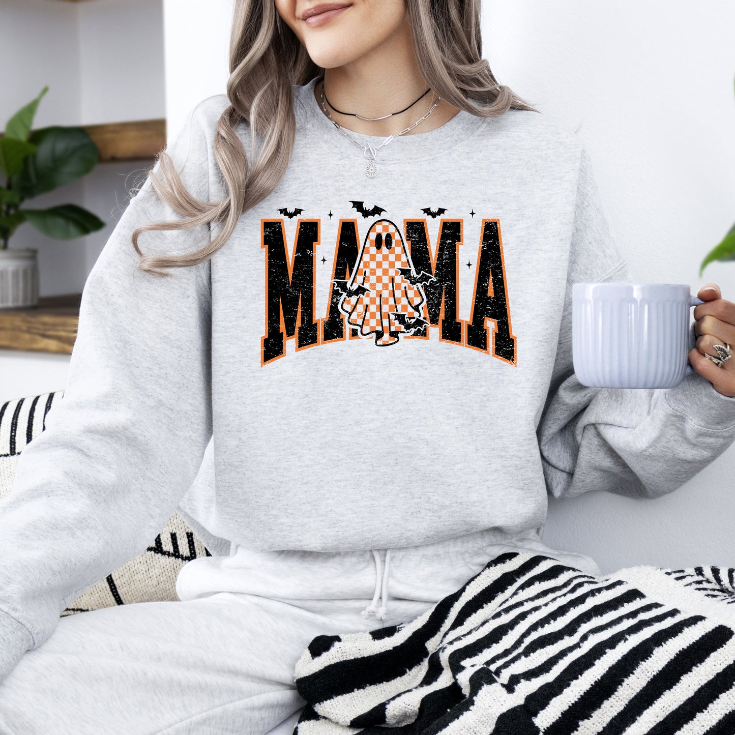 Halloween Mama Checkered Graphic Sweatshirt Refinery No. 1