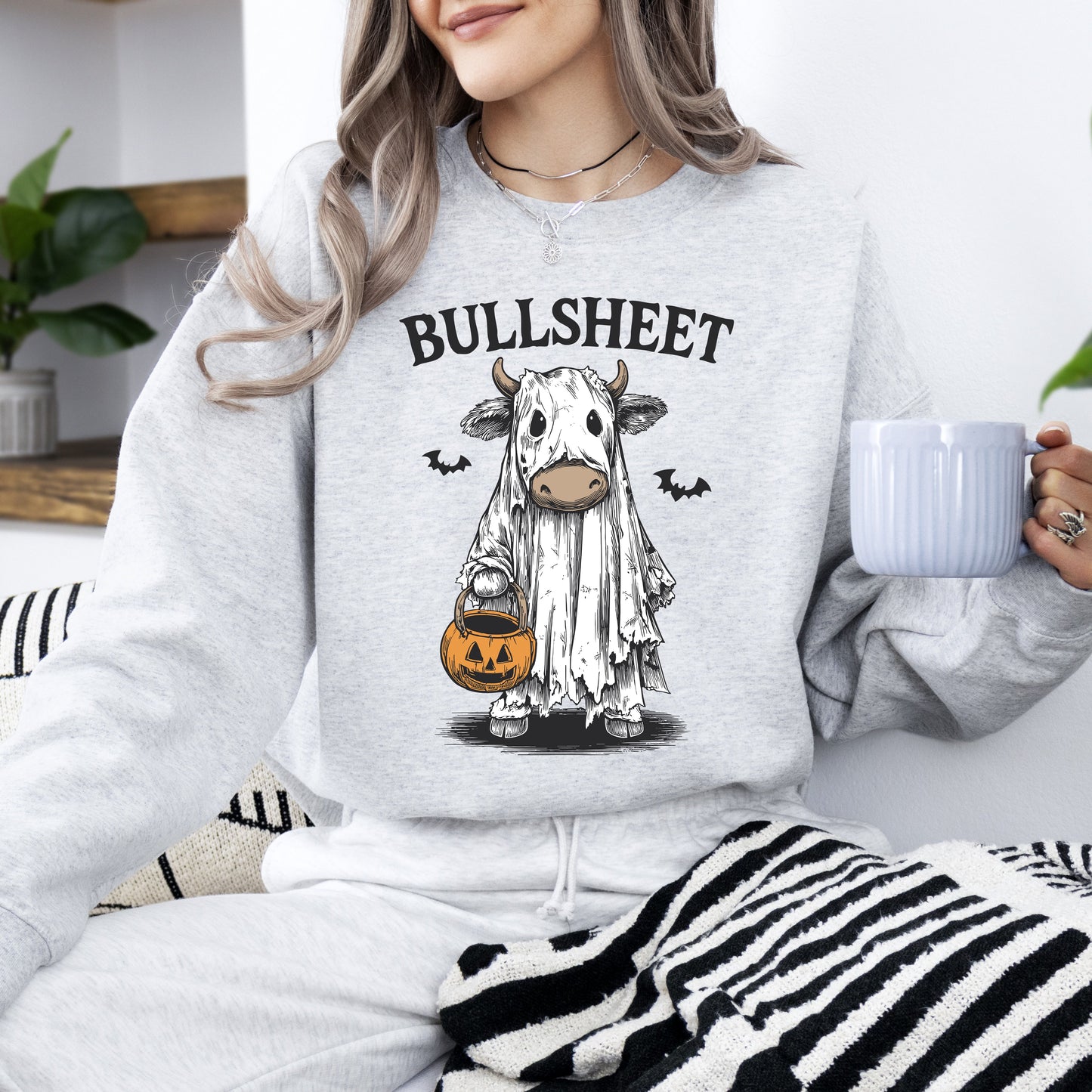 Funny Halloween Cow Ghost Vintage Graphic Sweatshirt Bullsheet